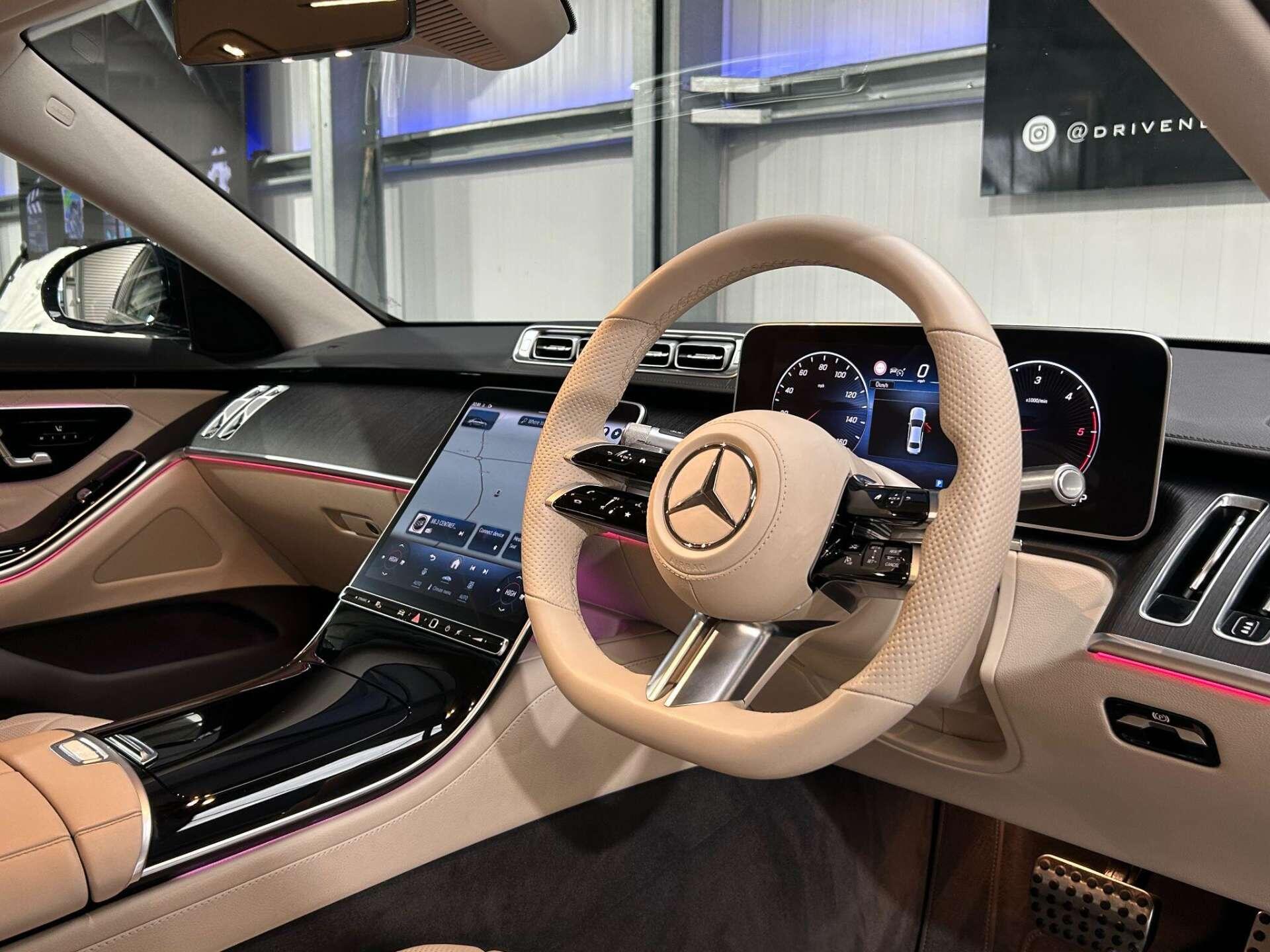 Mercedes-Benz S Class view 18