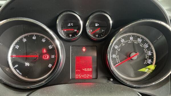 Vauxhall Astra view 12