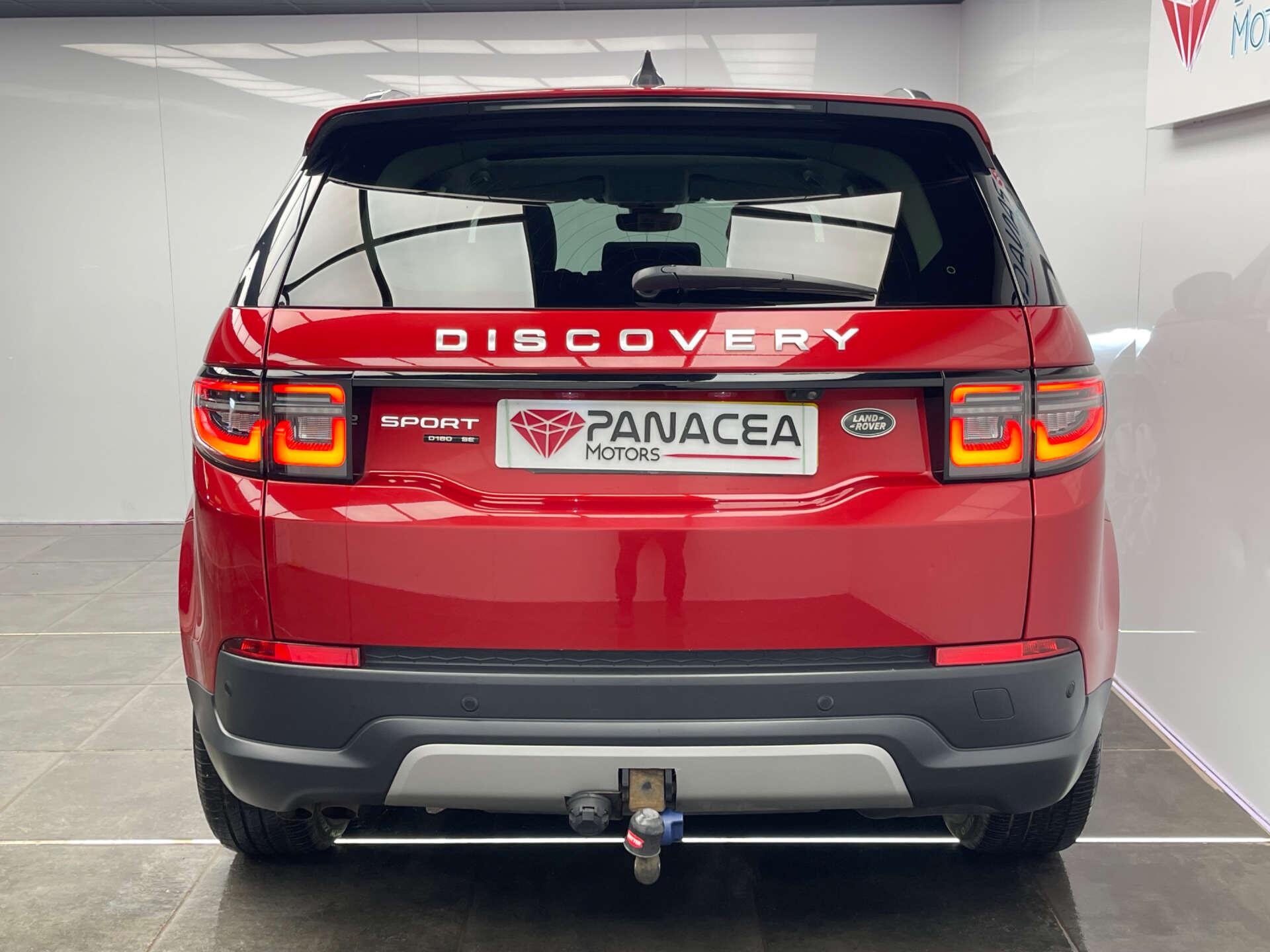 Land Rover Discovery Sport view 30