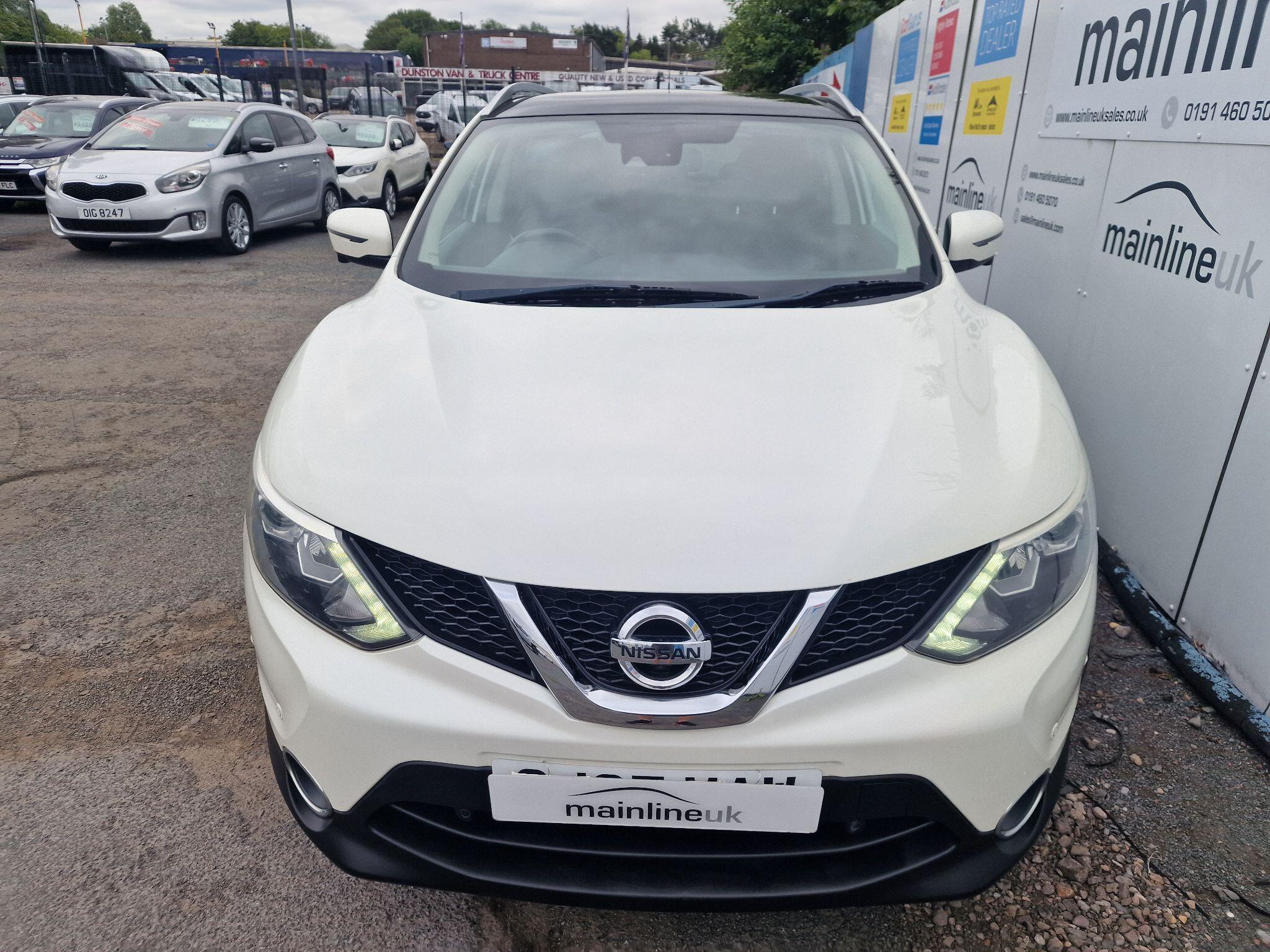 Nissan Qashqai view 2