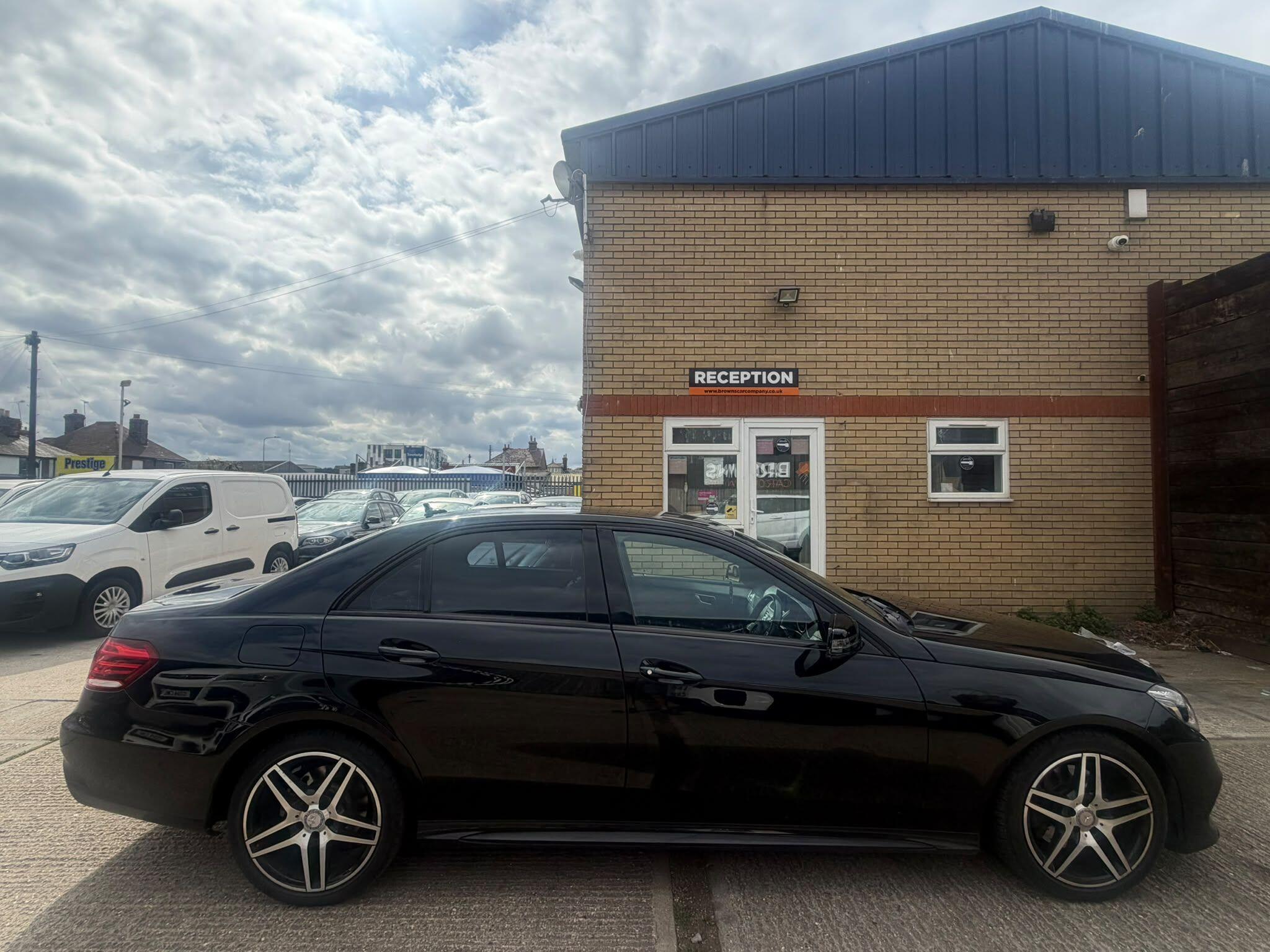 Mercedes-Benz E Class view 2