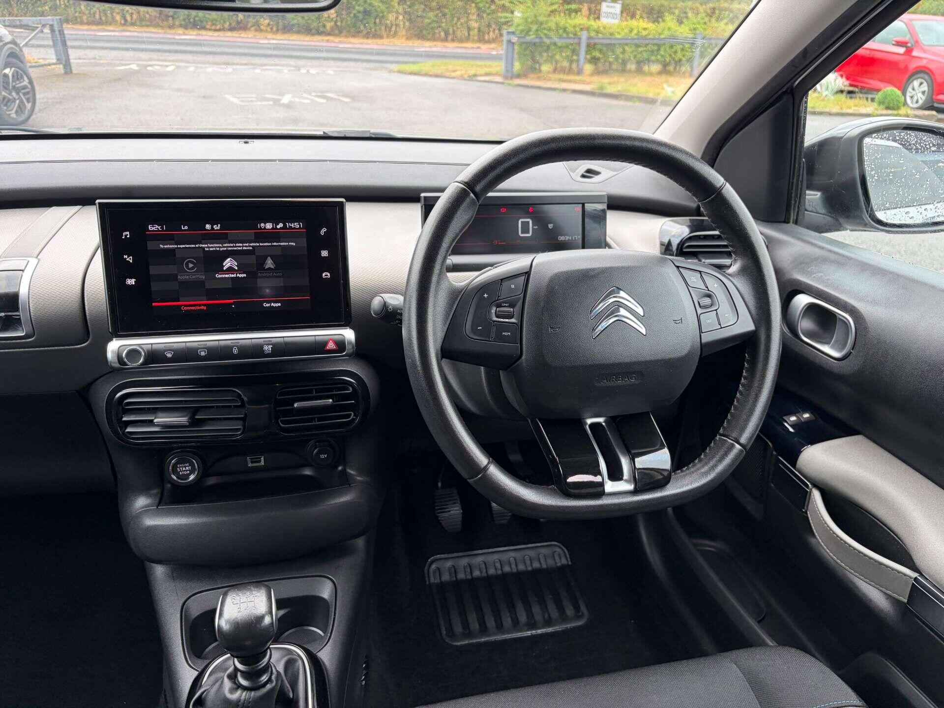 Citroen C4 Cactus view 2