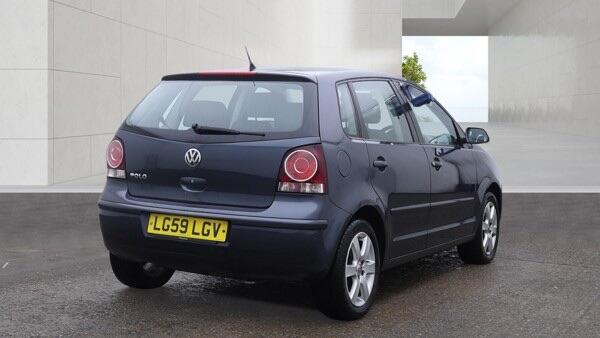 Volkswagen Polo view 2