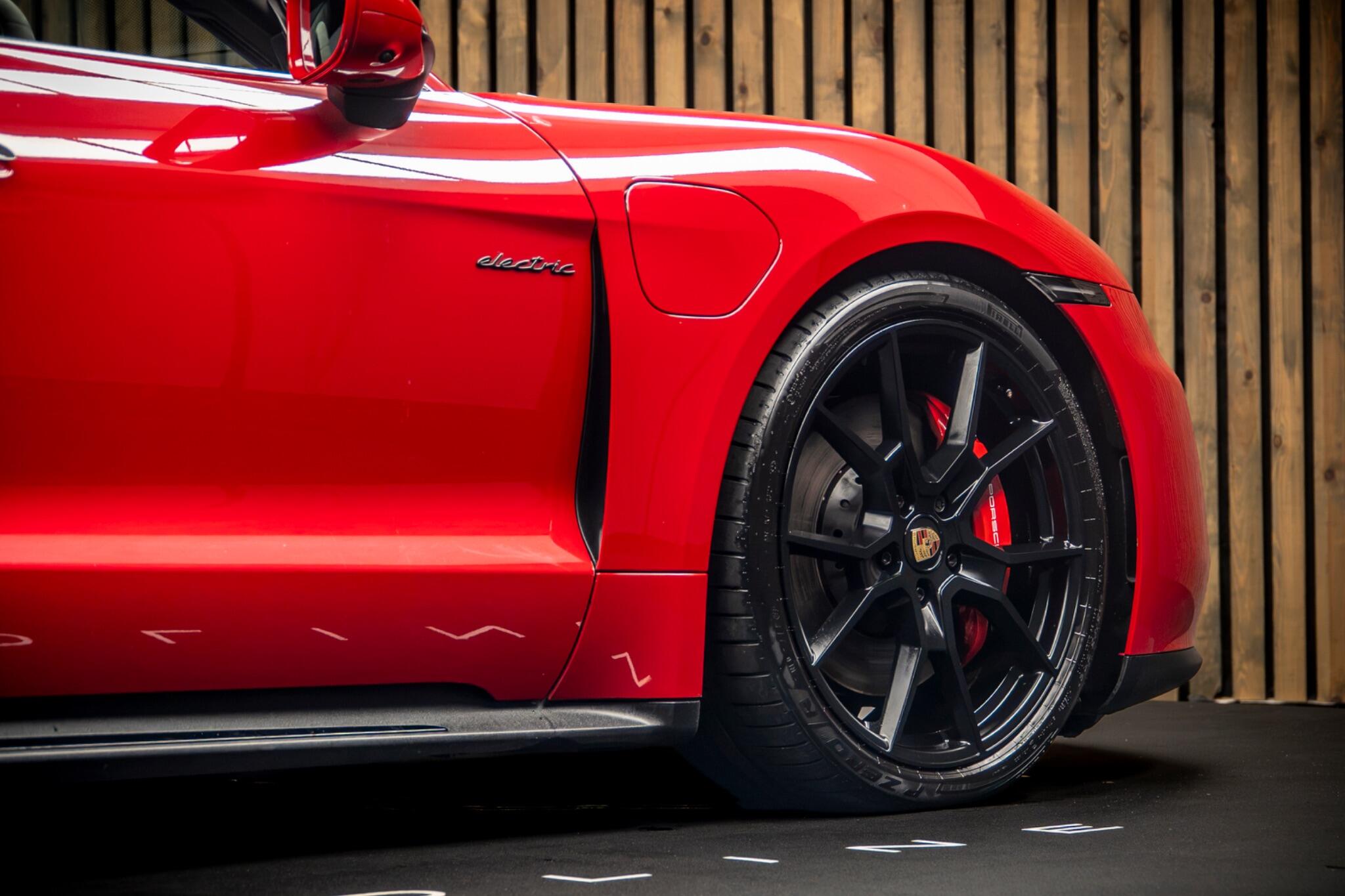 Porsche Taycan view 14