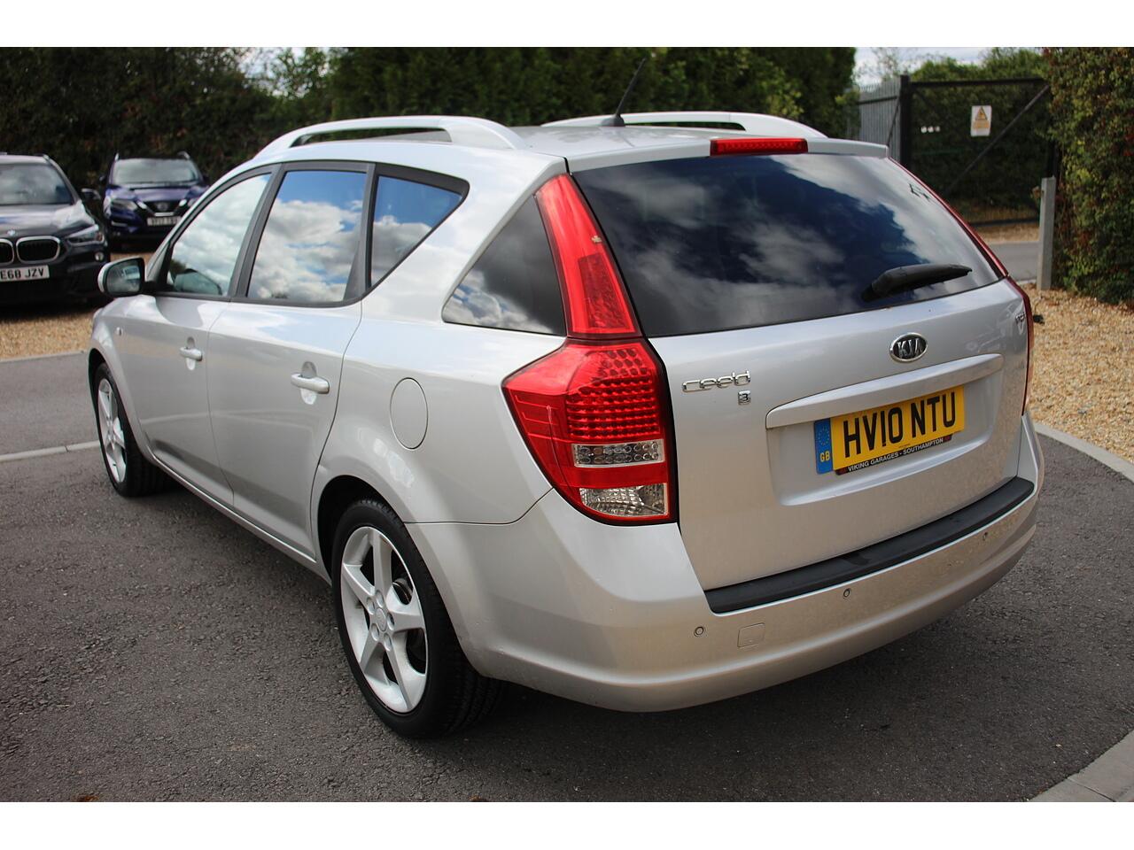 Kia Ceed view 8