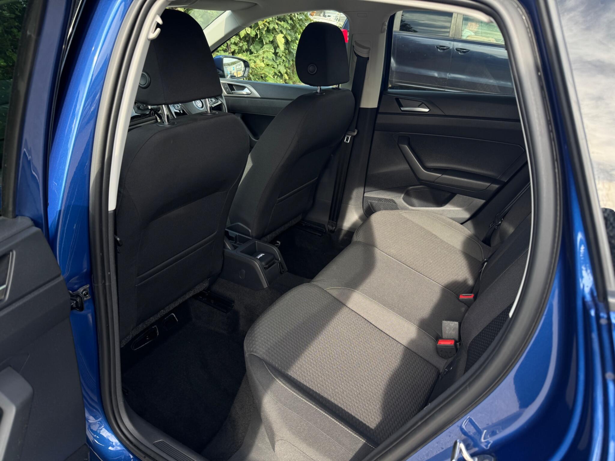 Volkswagen Polo view 33