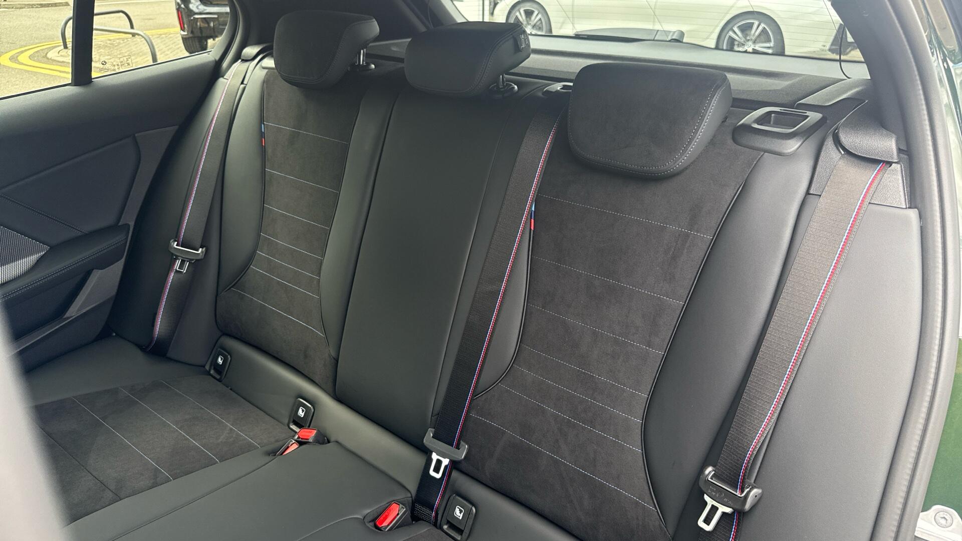 BMW 1 Series view 12