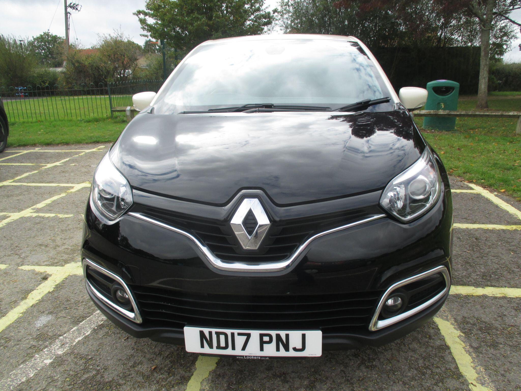 Renault Captur view 18
