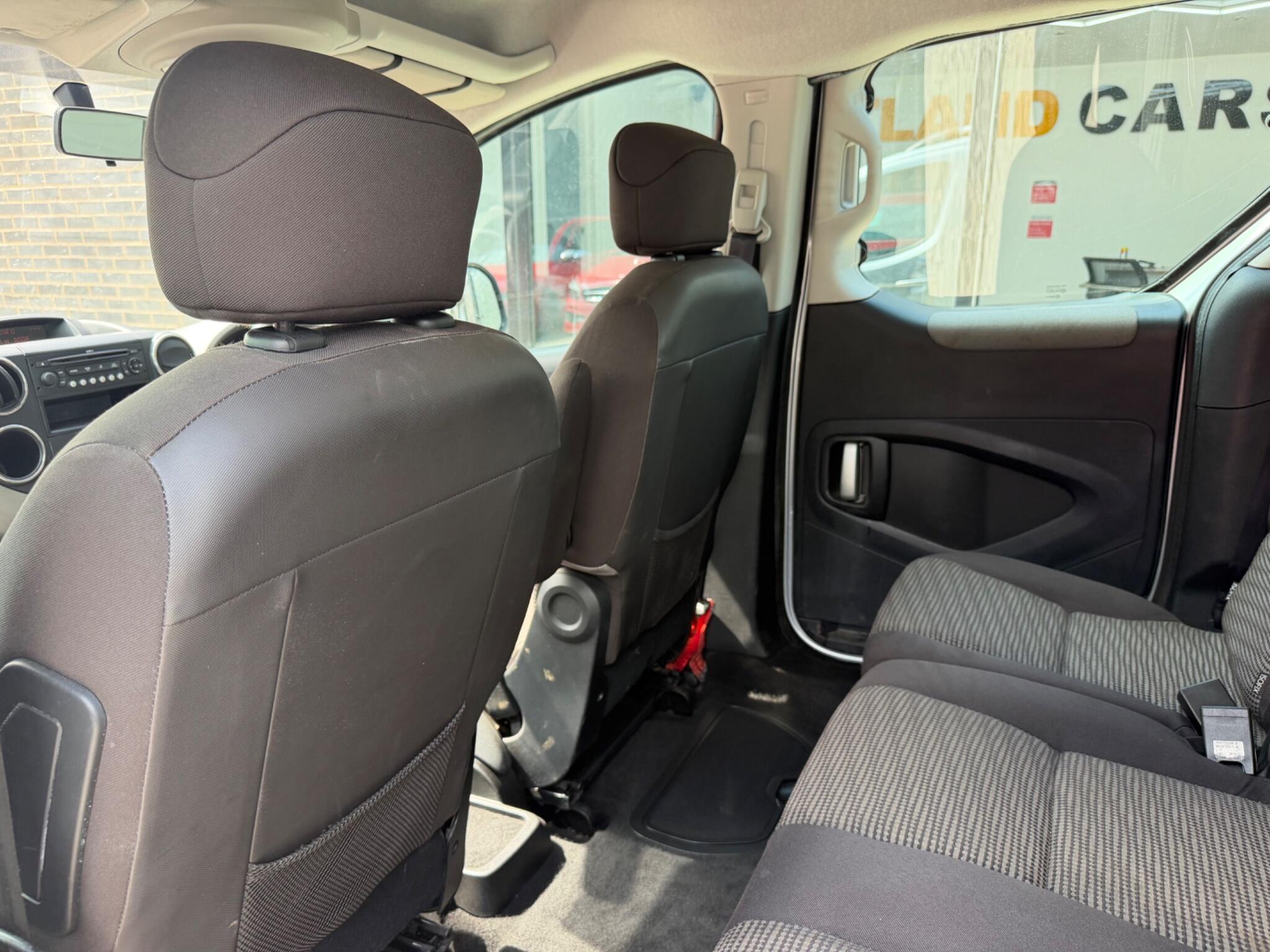 Peugeot Partner Tepee view 25