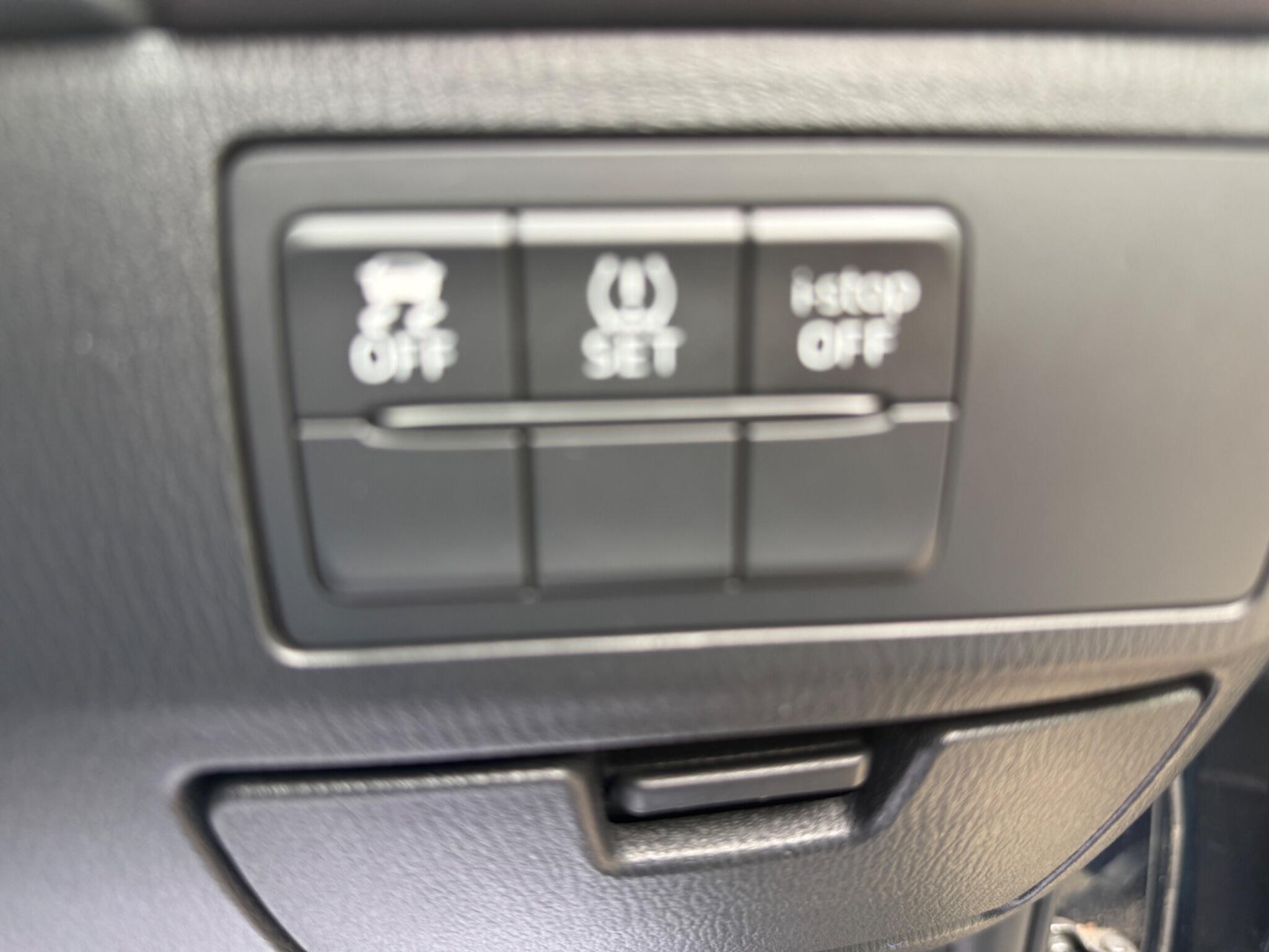 2015 Mazda Mazda6 image 23