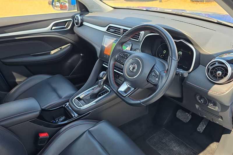 MG ZS view 10