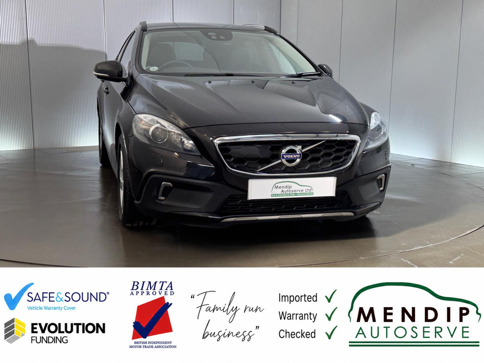 Volvo V40 Cross Country view 35