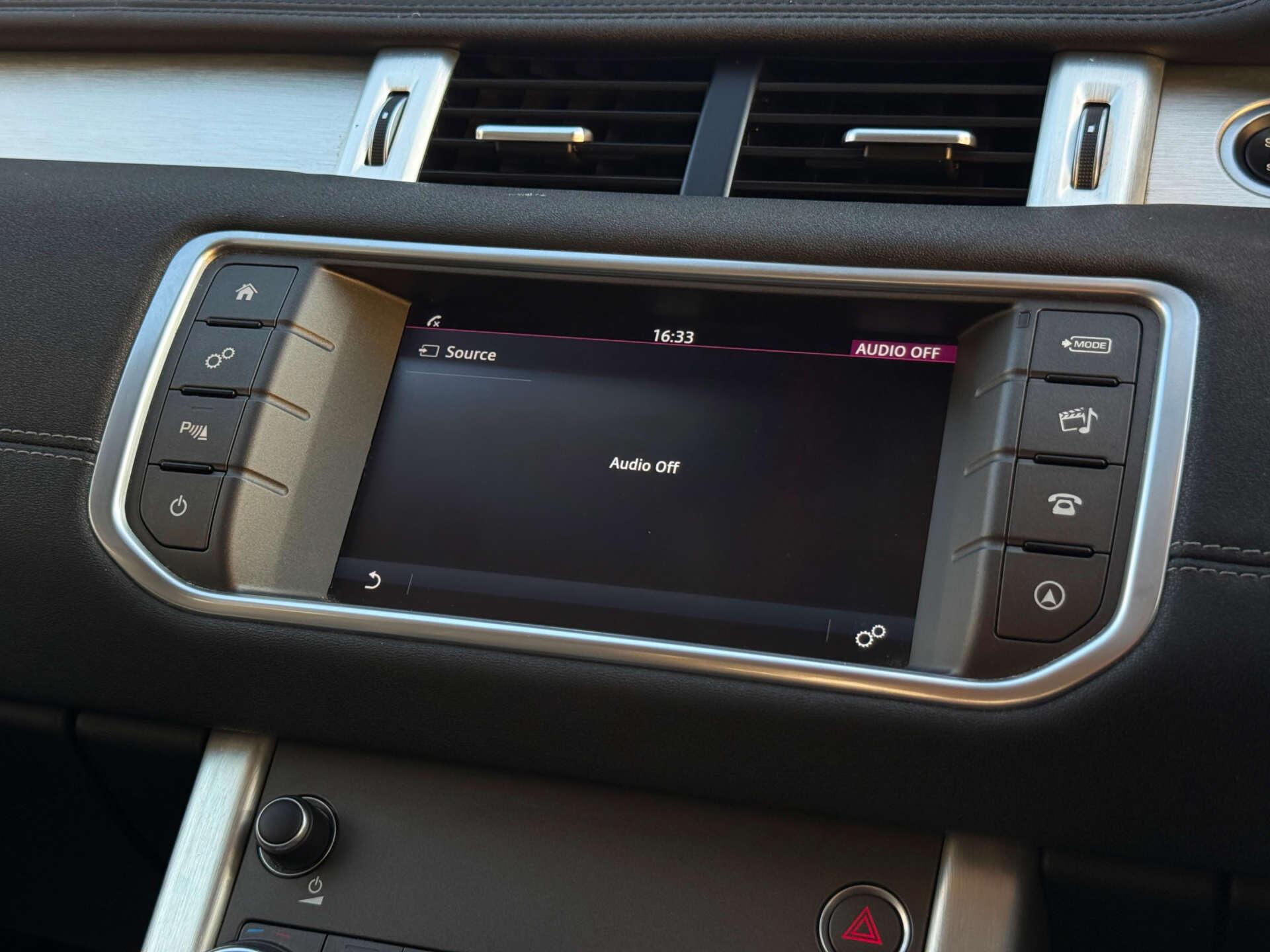 Land Rover Range Rover Evoque view 61