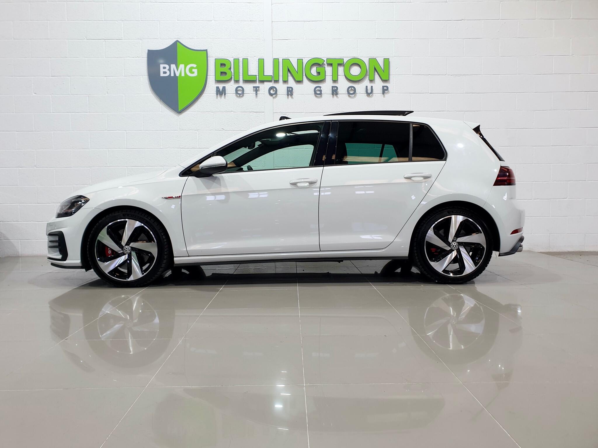 Volkswagen Golf view 28