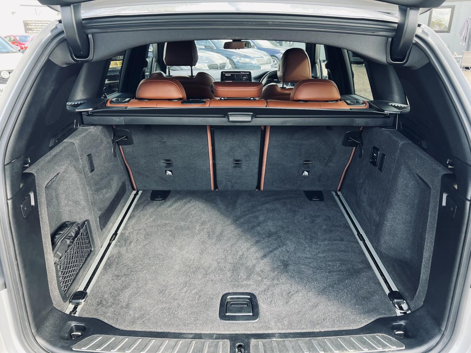 BMW X3 view 35