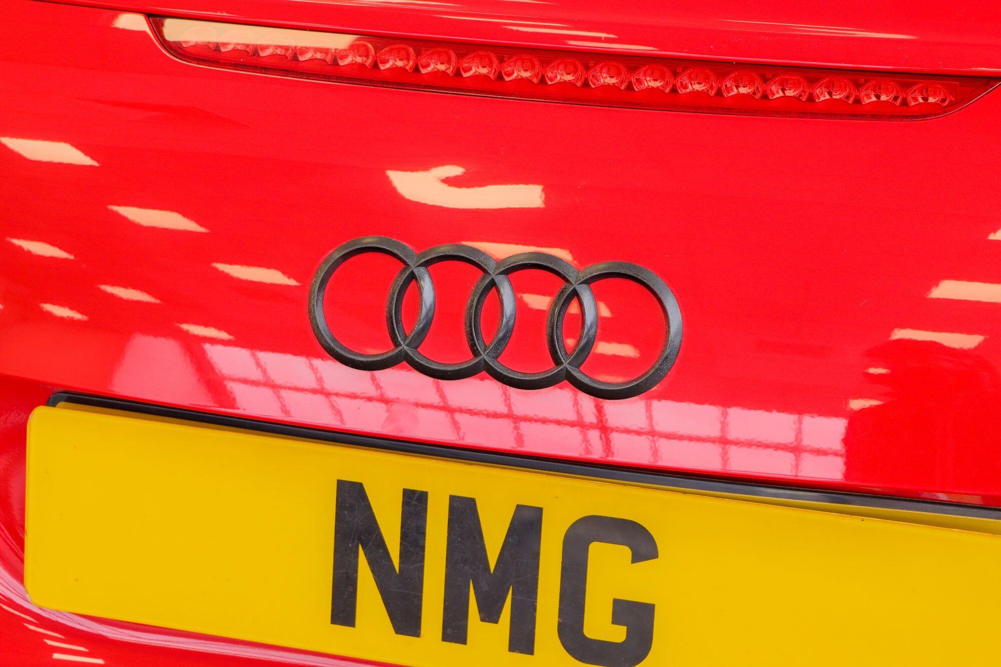 Audi TT view 15