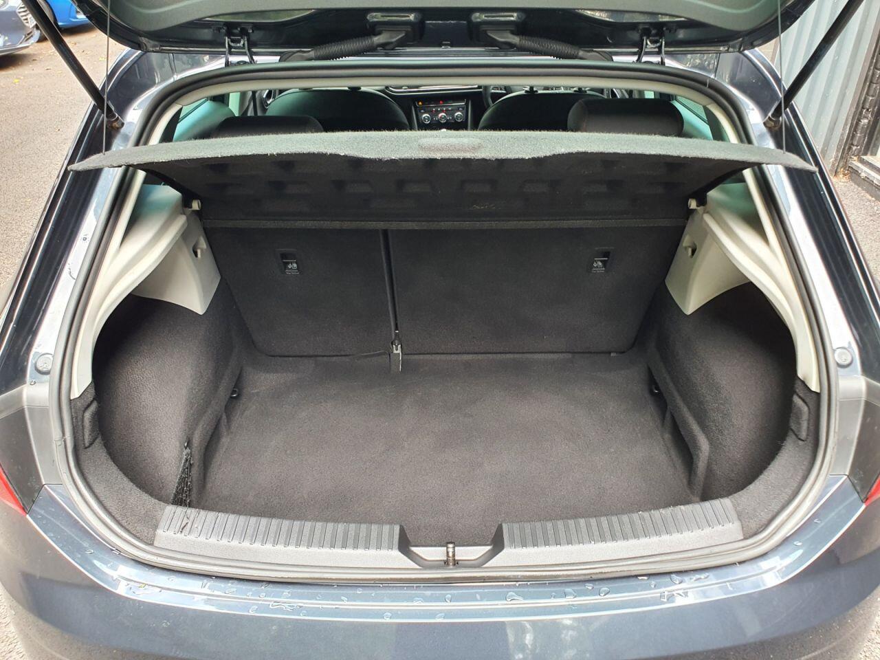 Seat Leon Leon view 20