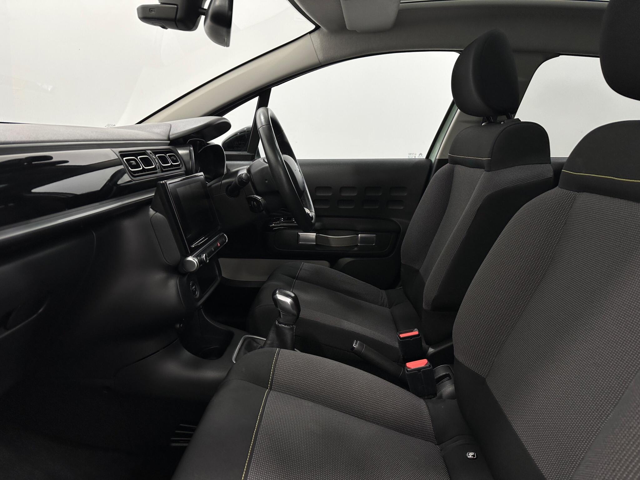 Citroen C3 view 34