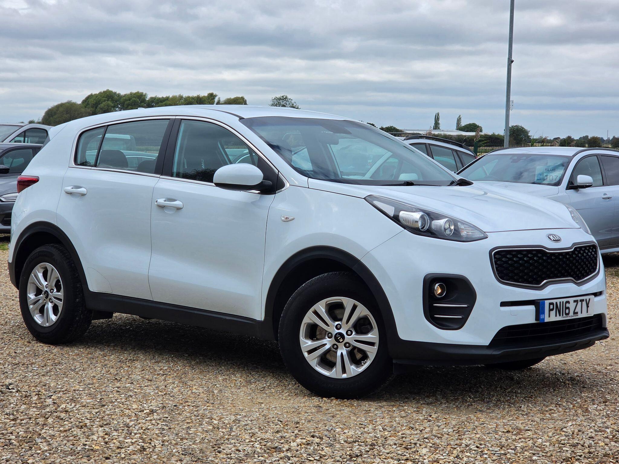 2016 Kia Sportage in White for sale