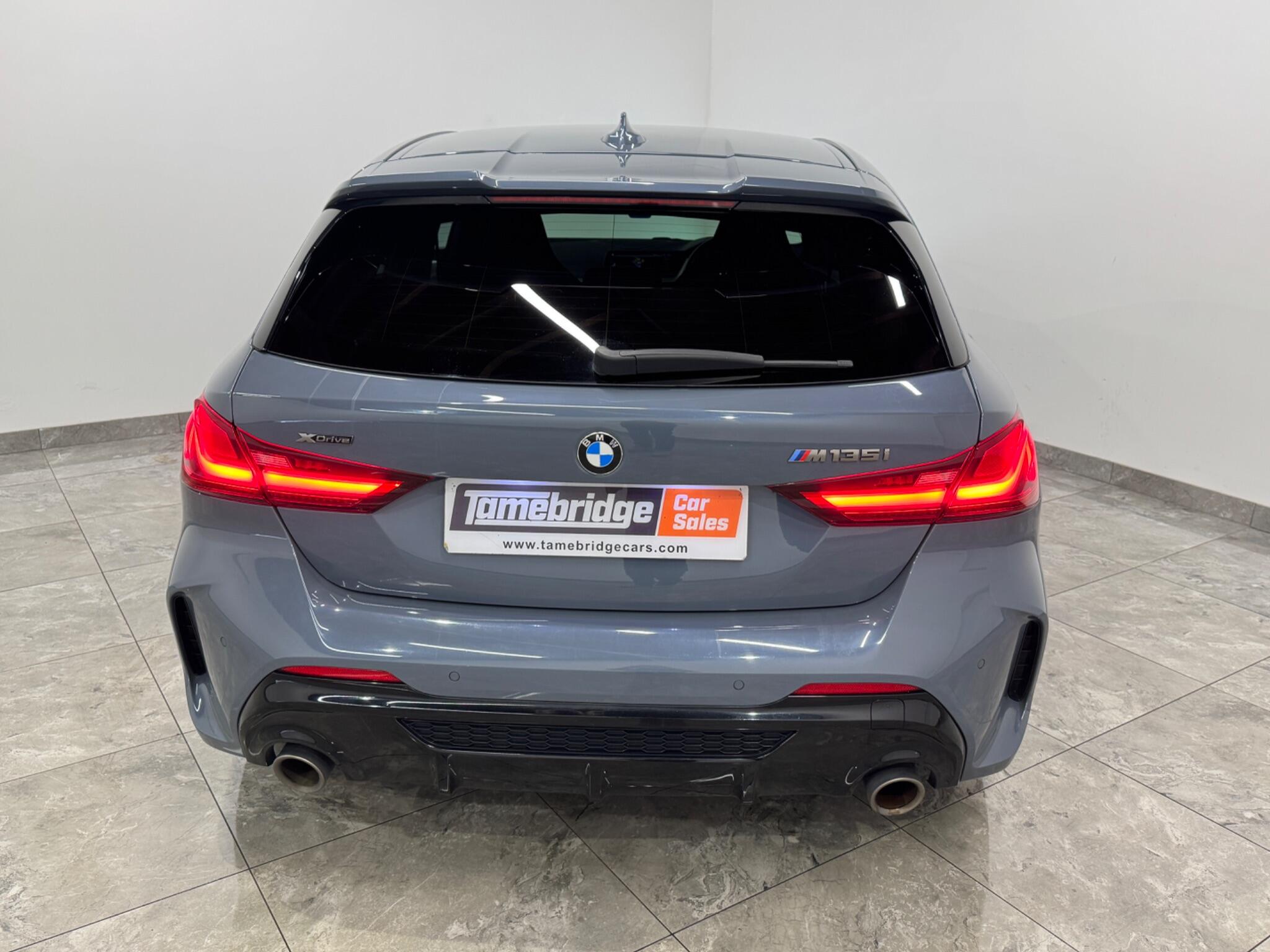 BMW 1 Series view 7