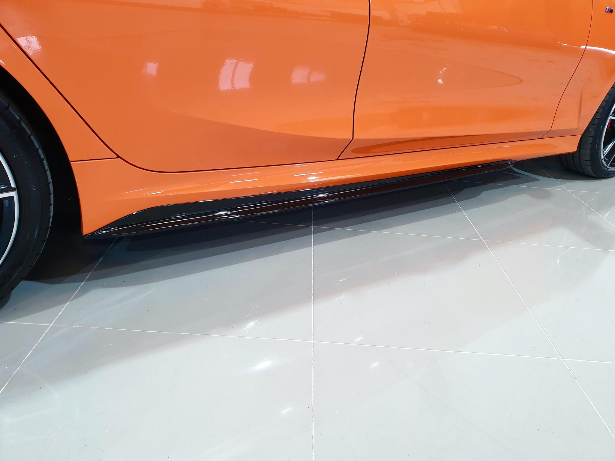 BMW 3 Series view 22