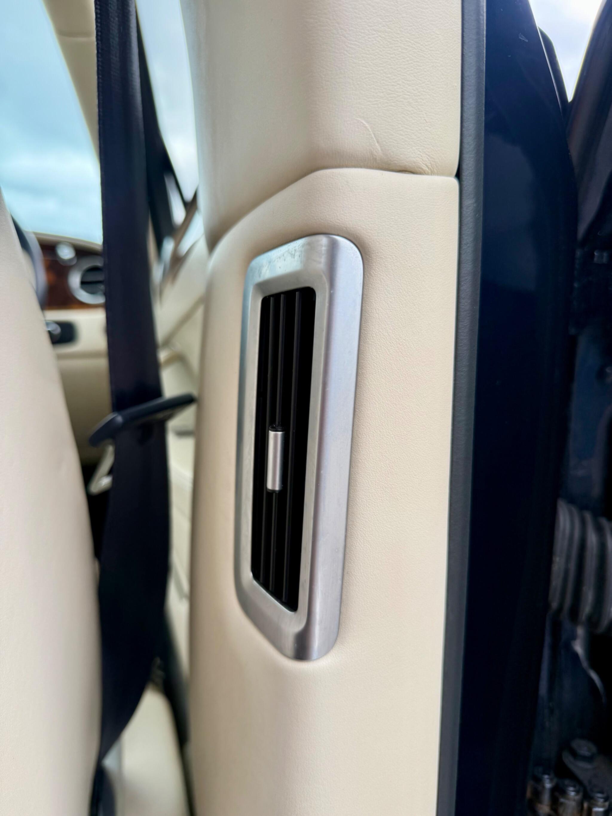 Bentley Continental view 27