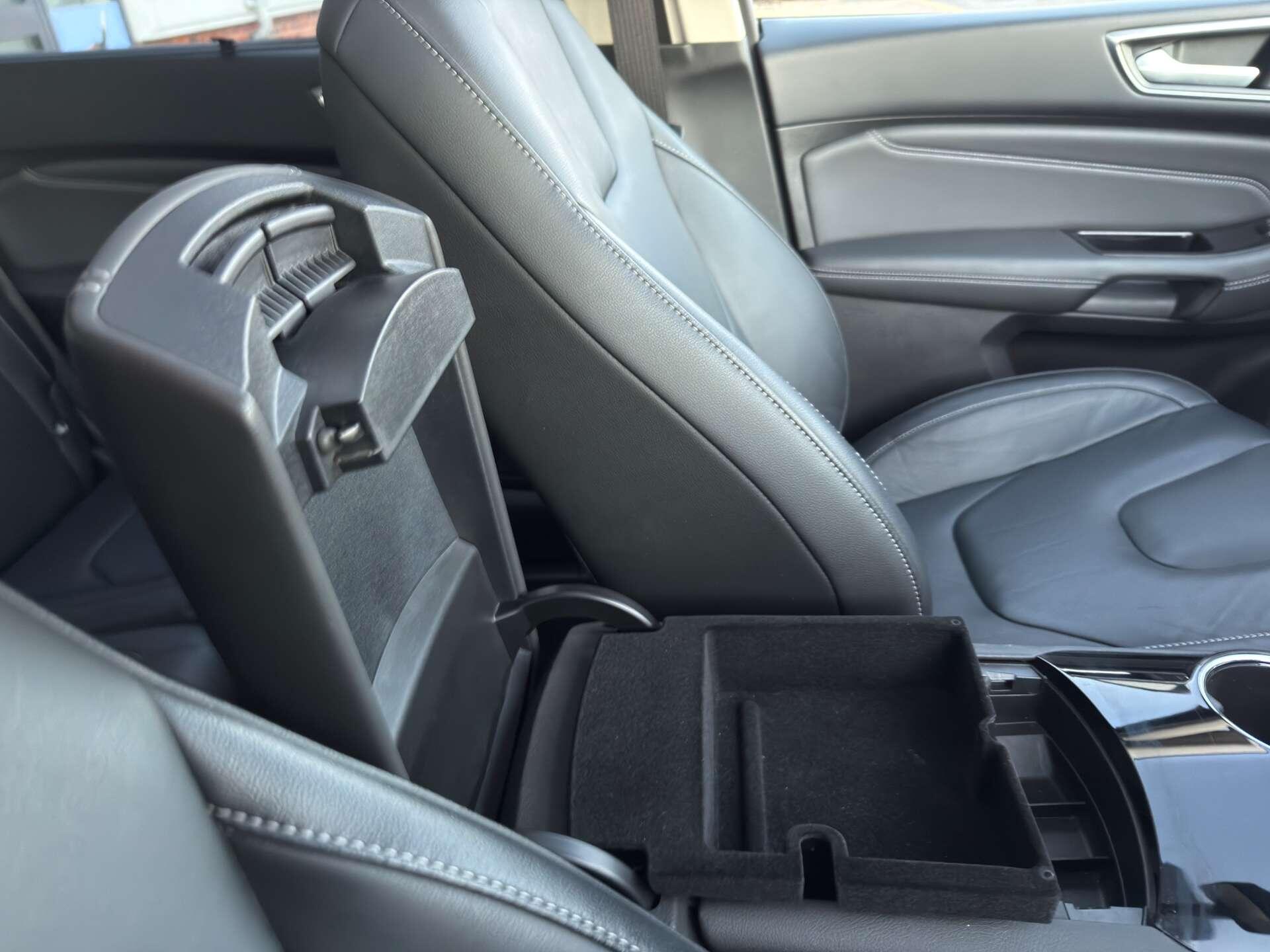 Ford S-Max view 72