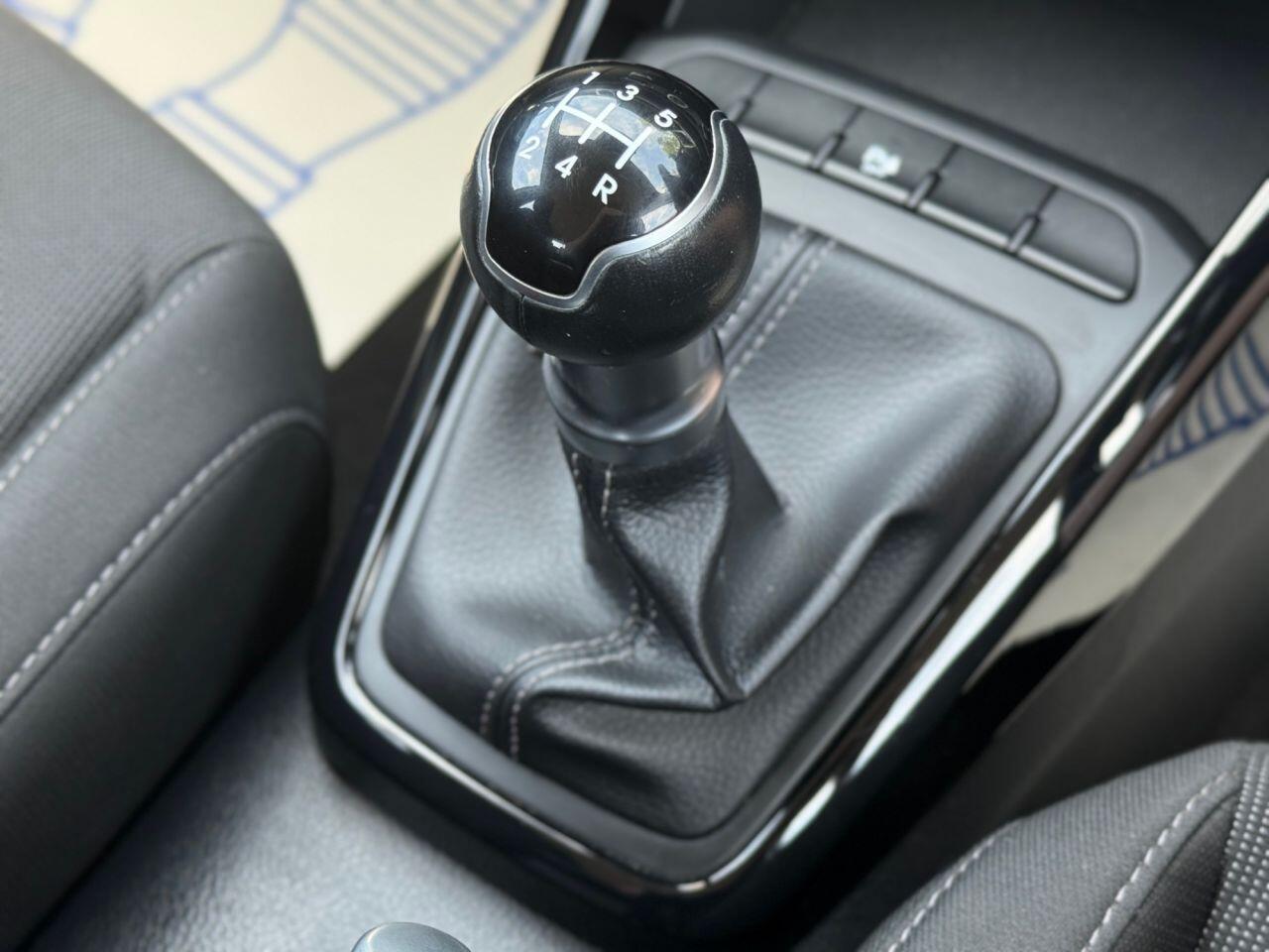 Kia Rio view 26