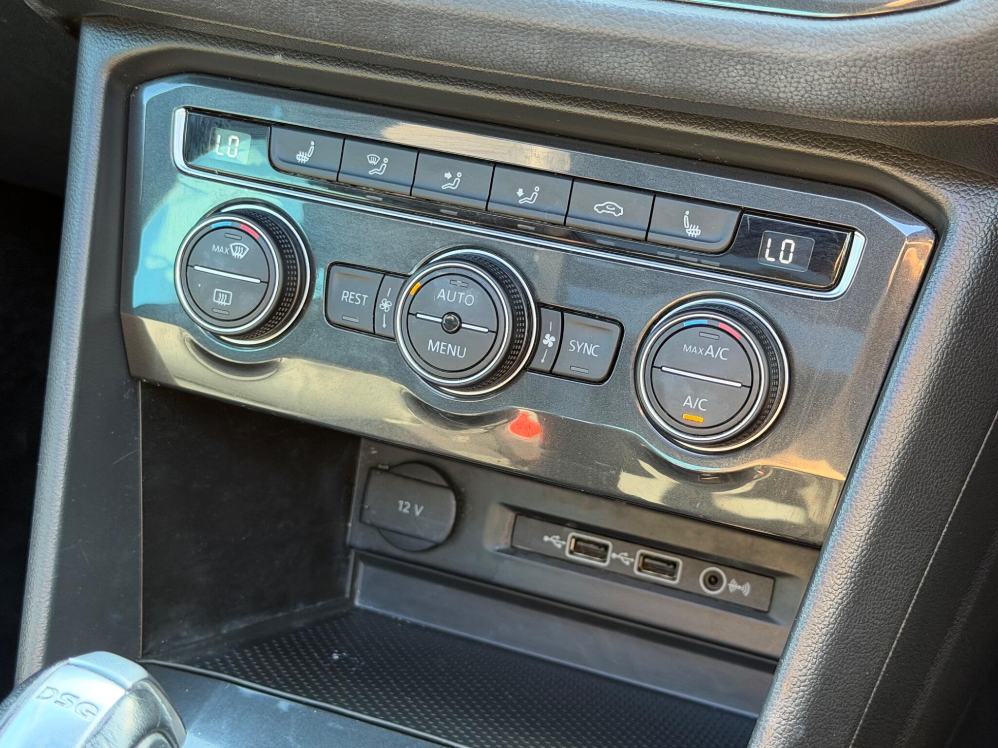 Volkswagen Tiguan view 40