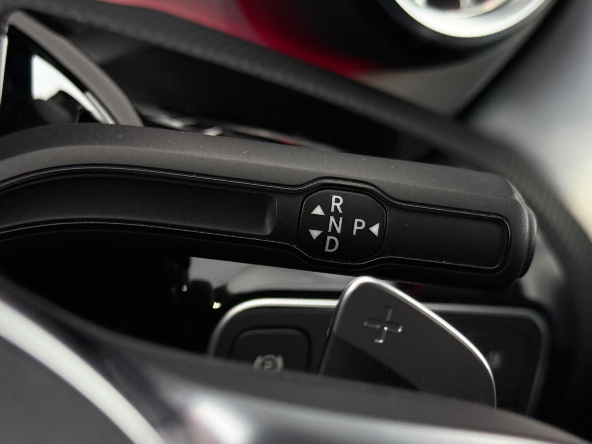 Mercedes-Benz Cla view 18