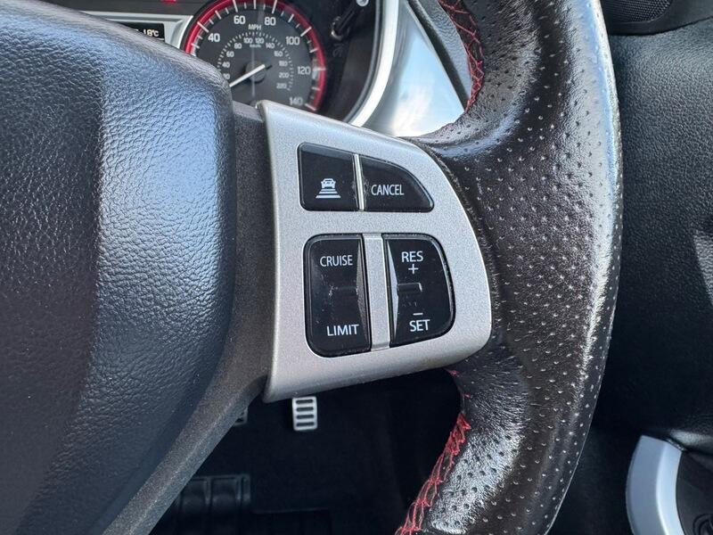 Suzuki Vitara view 31