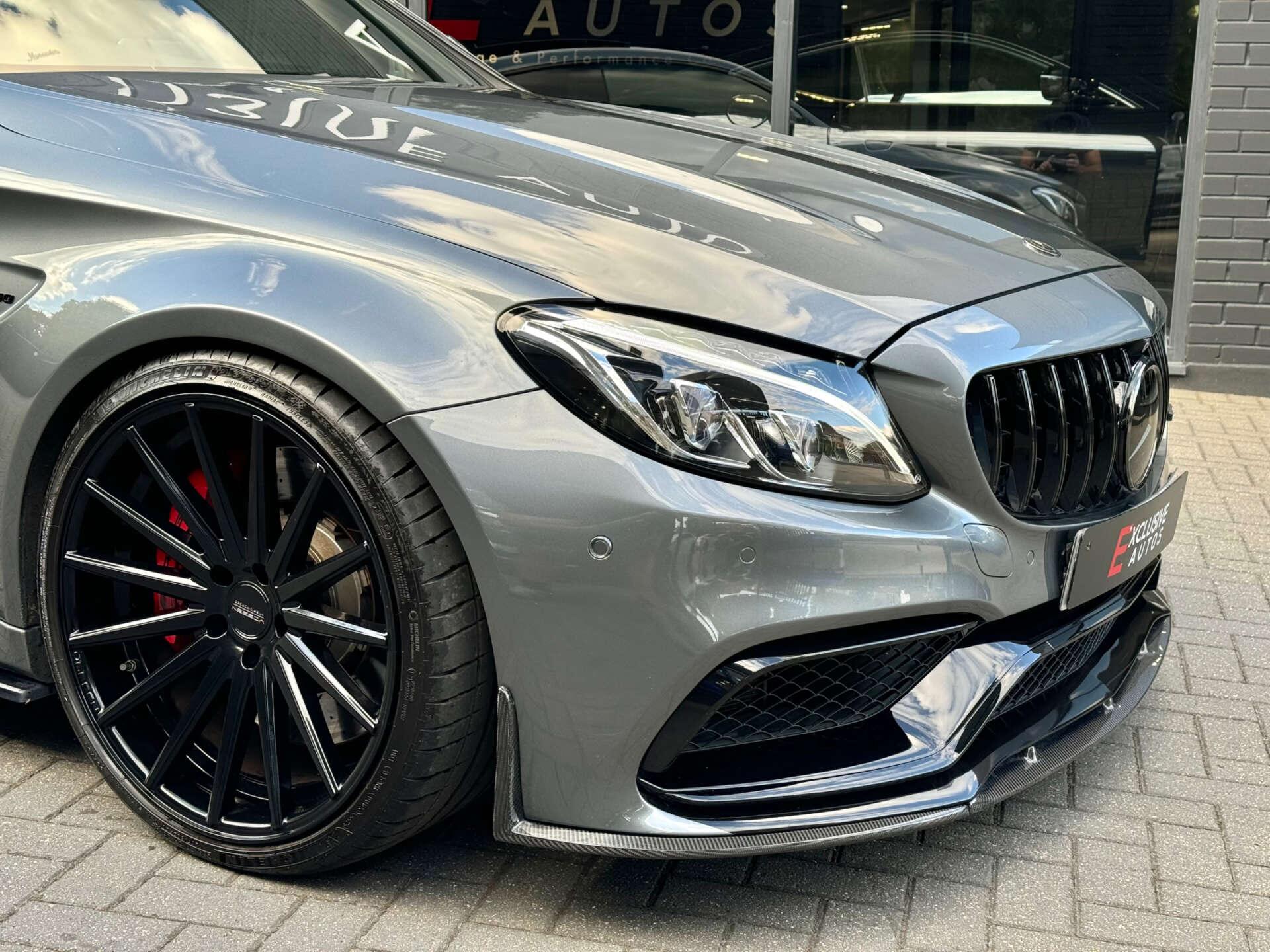 Mercedes-Benz C Class view 6