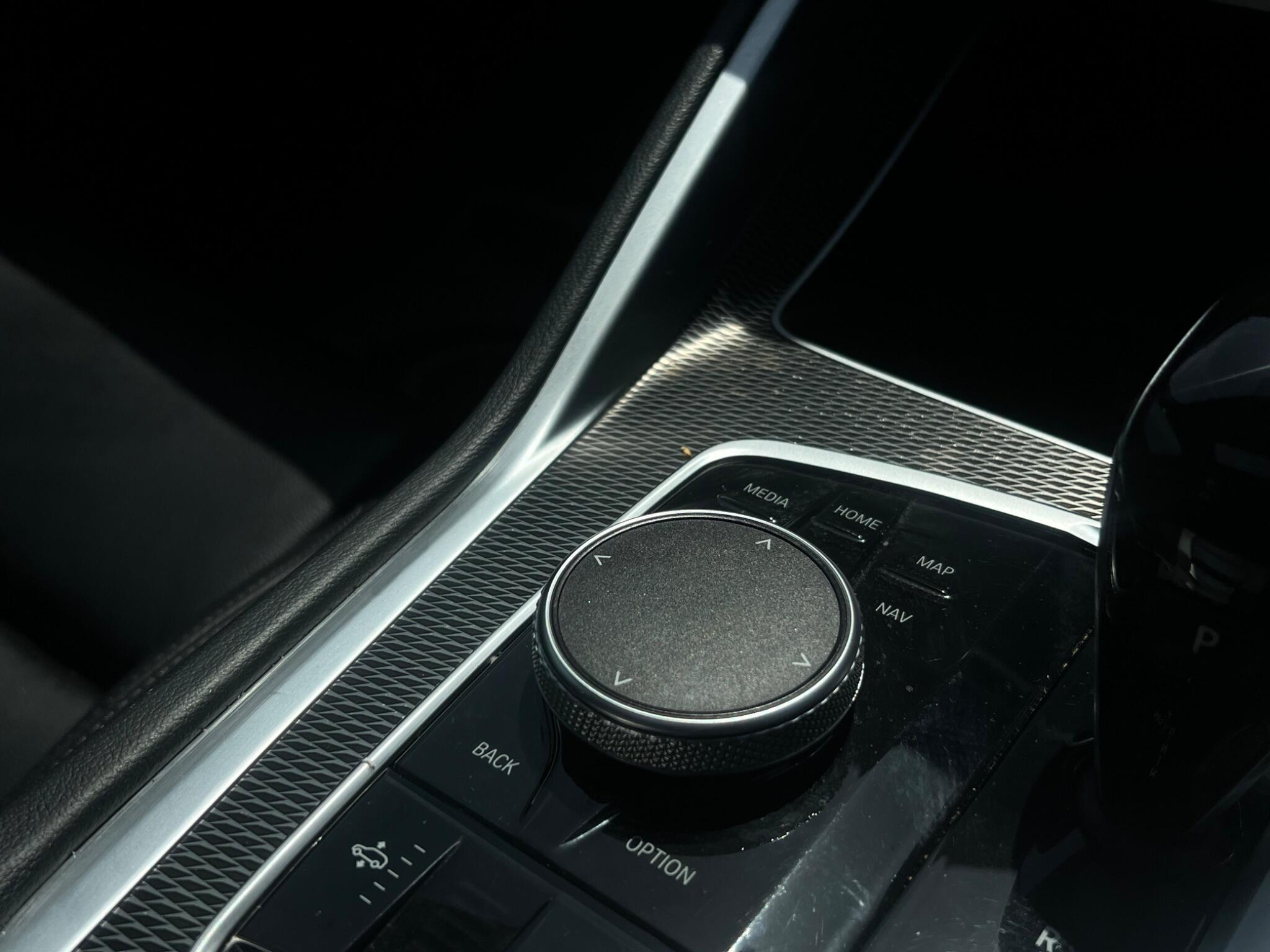 BMW X6 view 57