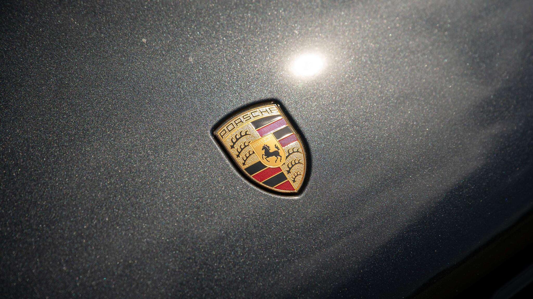 Porsche Macan view 40