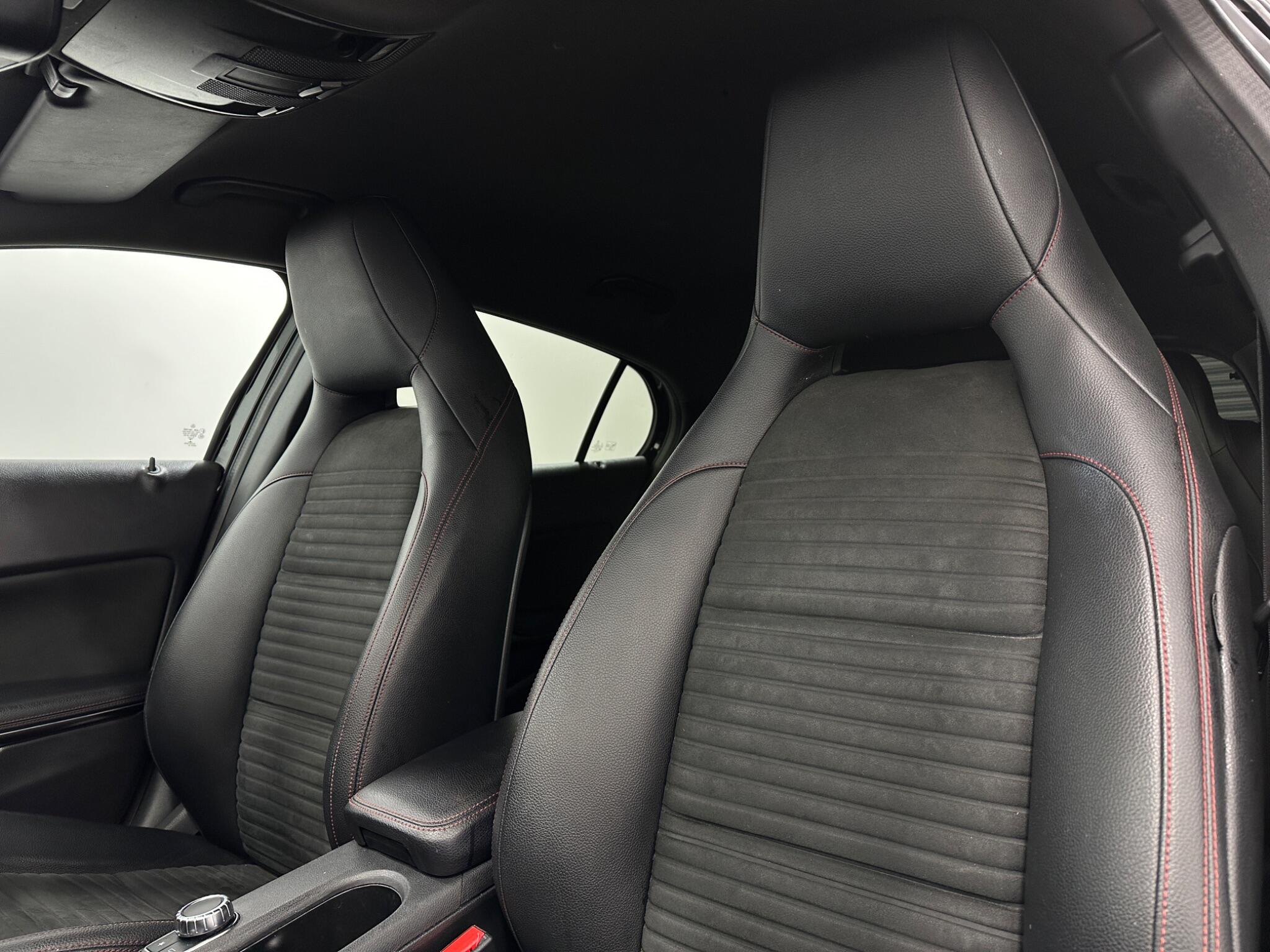 Mercedes-Benz Gla view 36
