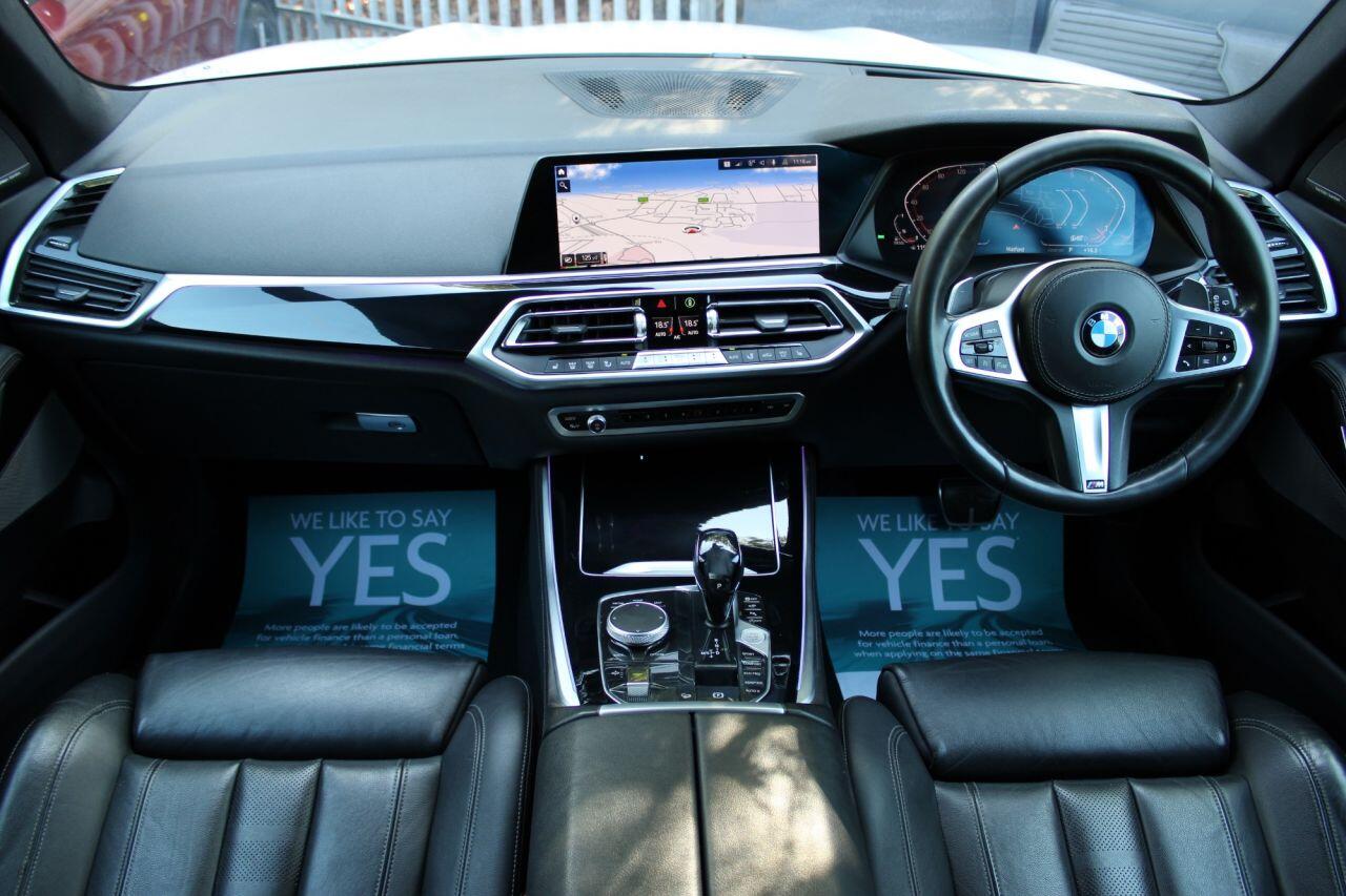 BMW X5 view 12