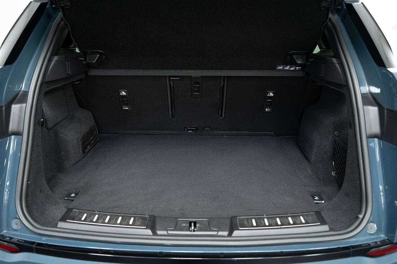 Land Rover Range Rover Evoque view 40
