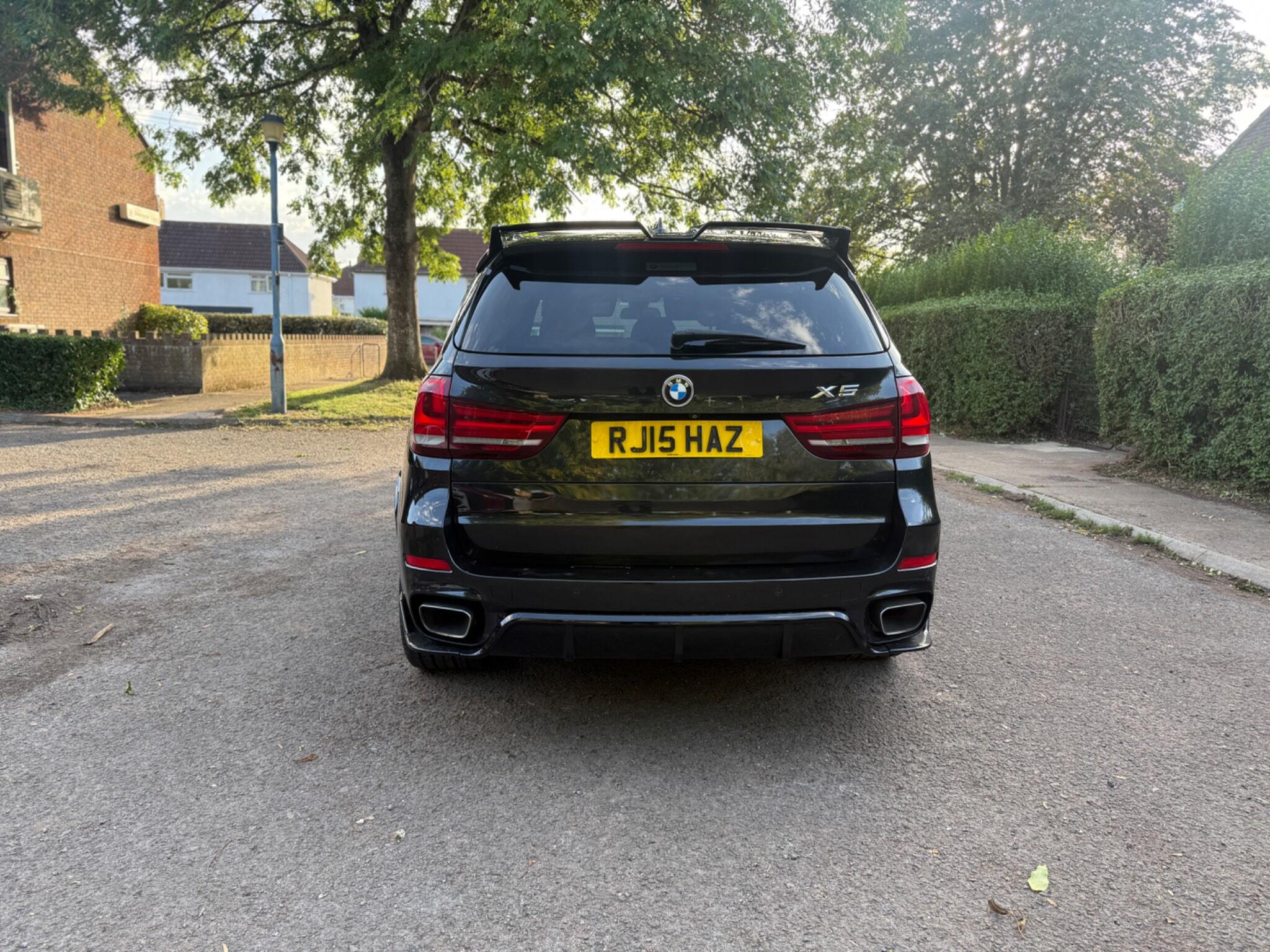 BMW X5 view 6