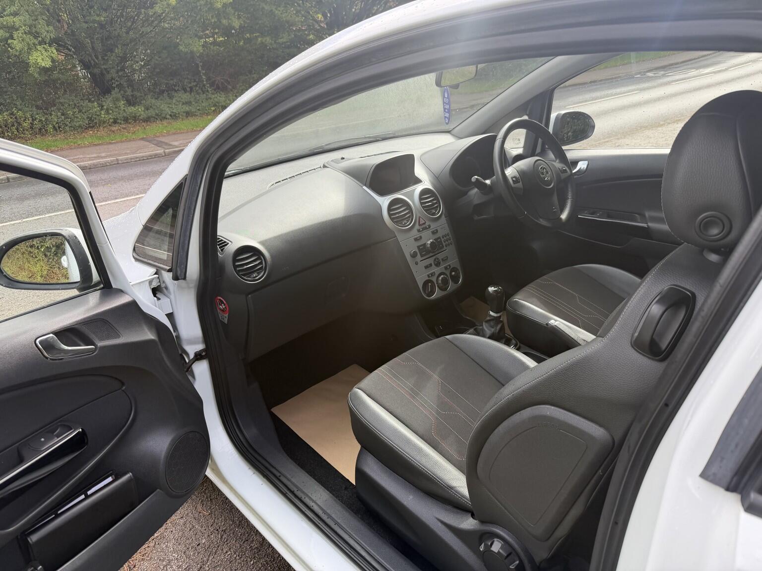 Vauxhall Corsa view 12