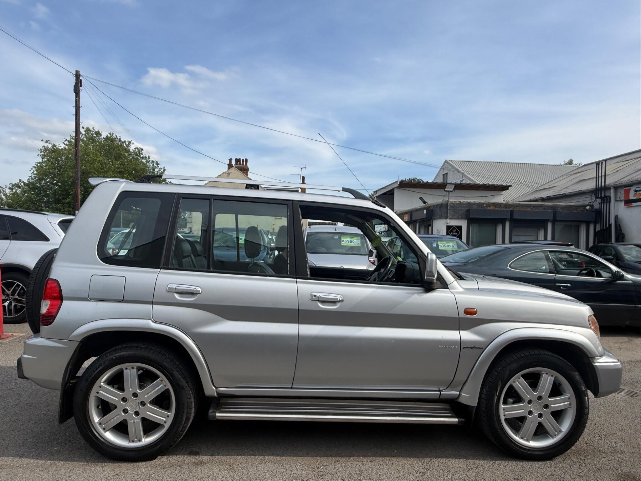 Mitsubishi Shogun Pinin - Image 12