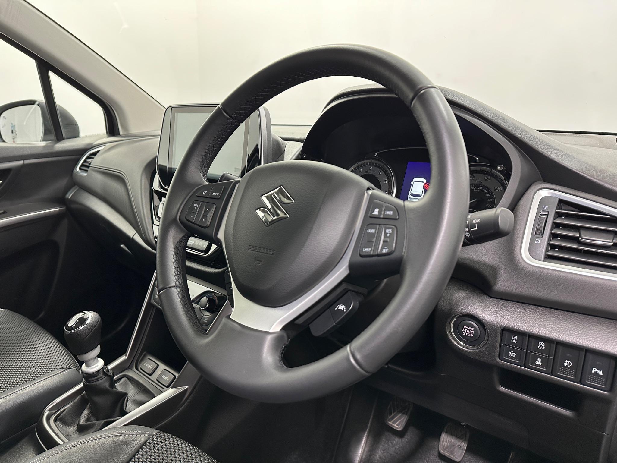 Suzuki S-Cross view 9