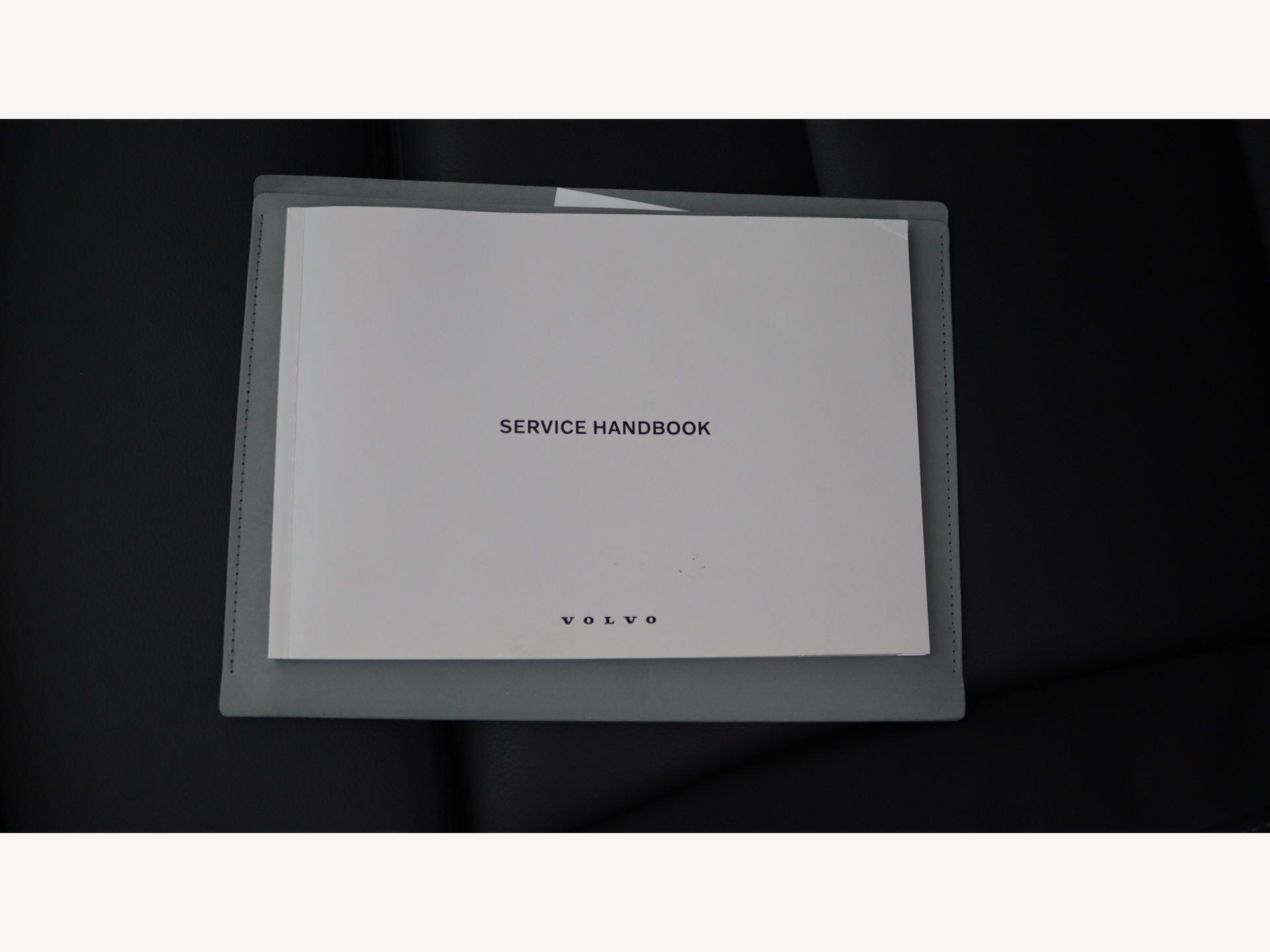 Volvo XC40 view 17