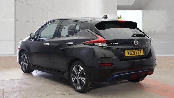 Nissan Leaf view 6