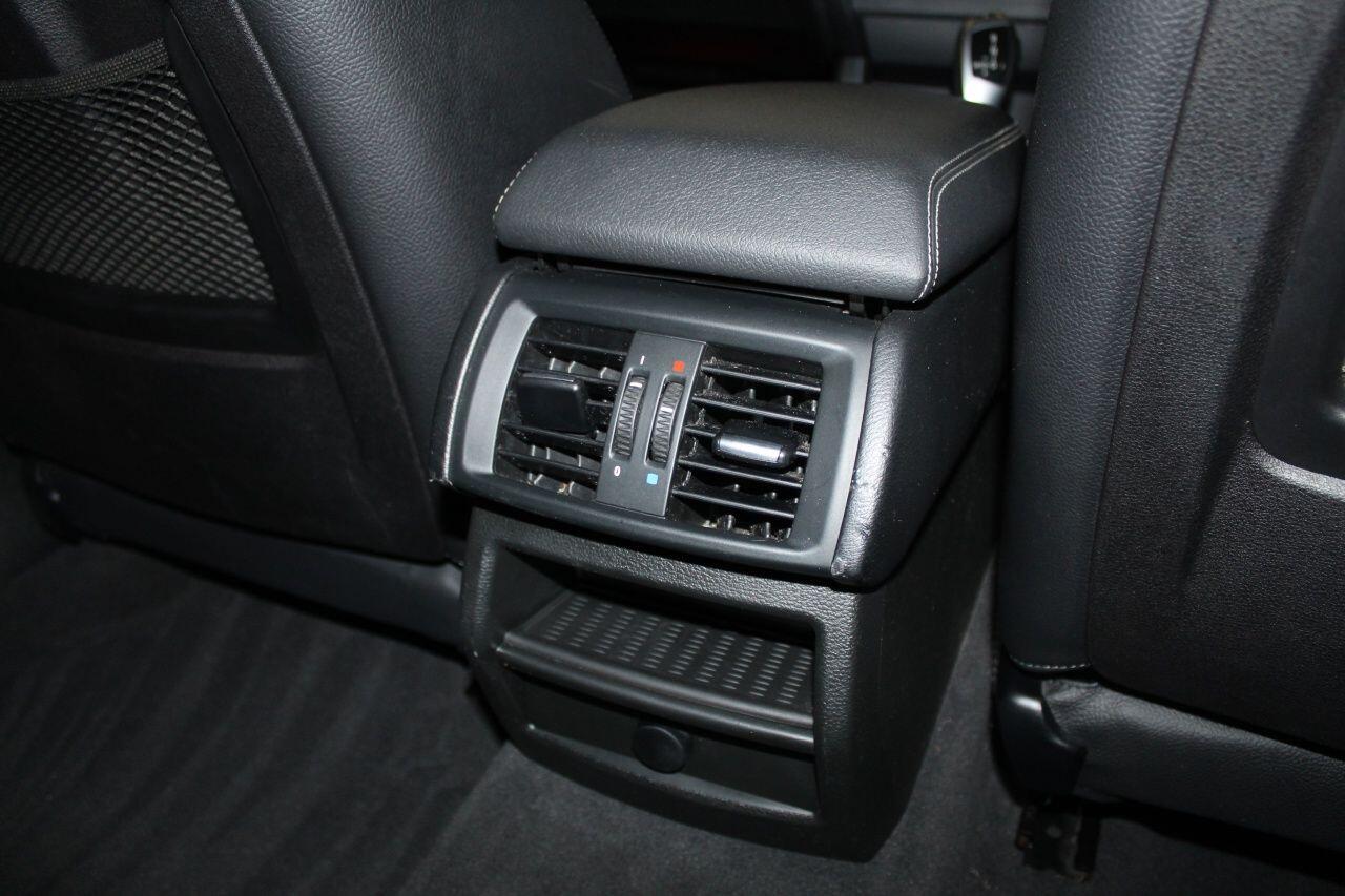 BMW X3 view 57