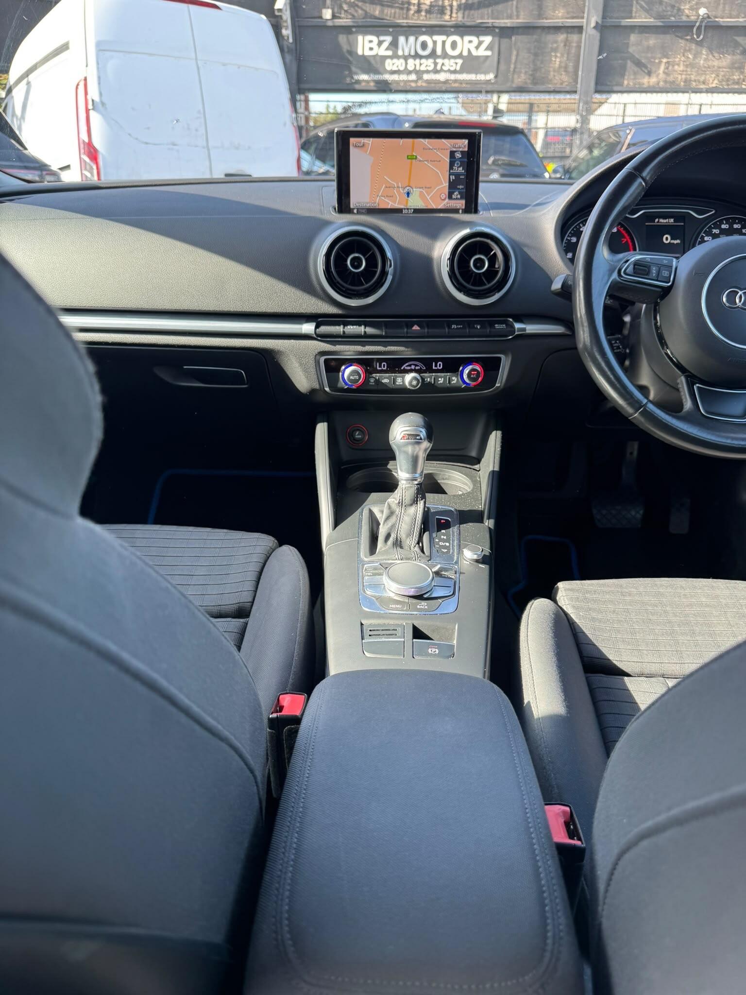 Audi A3 view 37