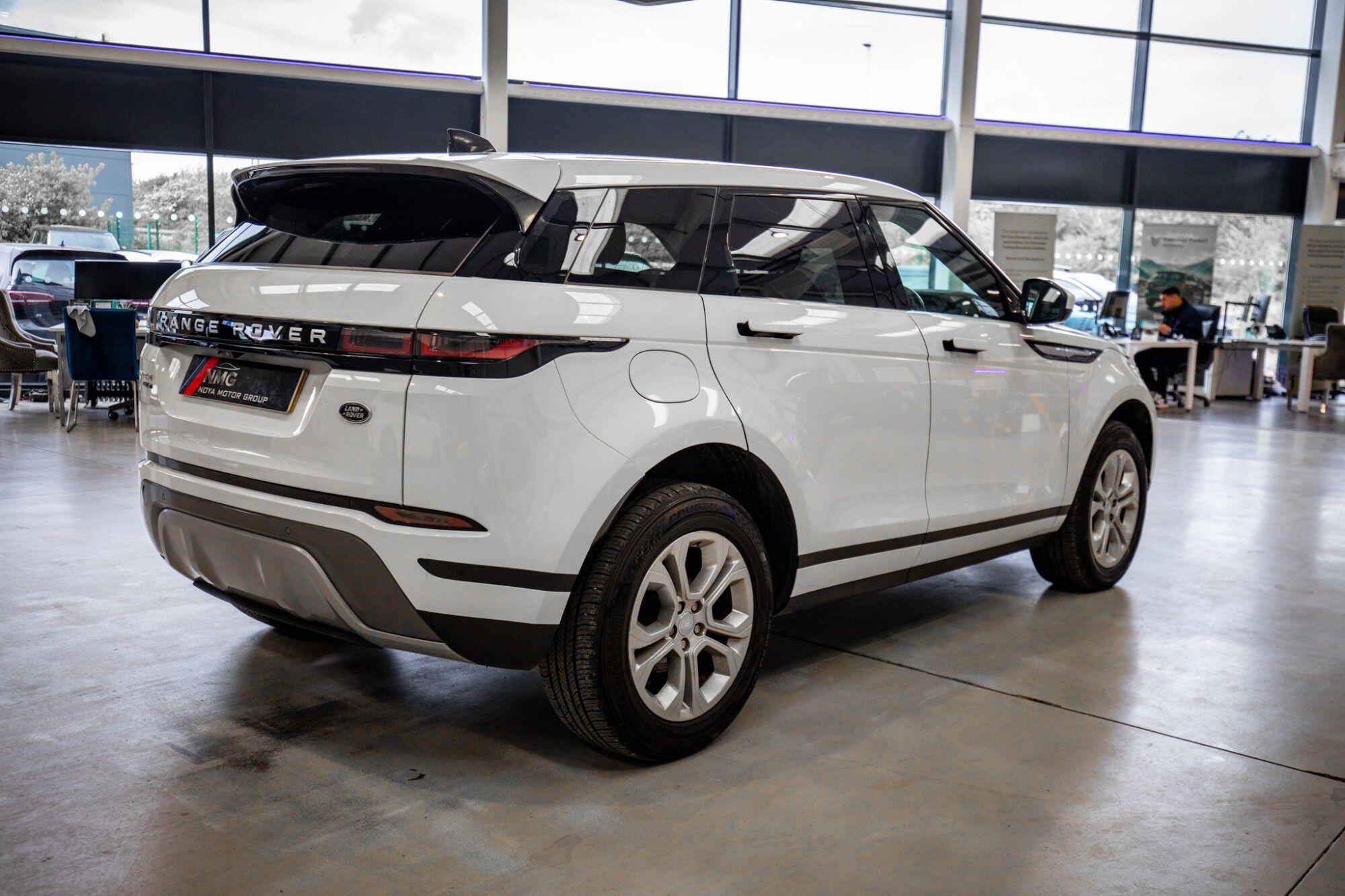 Land Rover Range Rover Evoque view 26