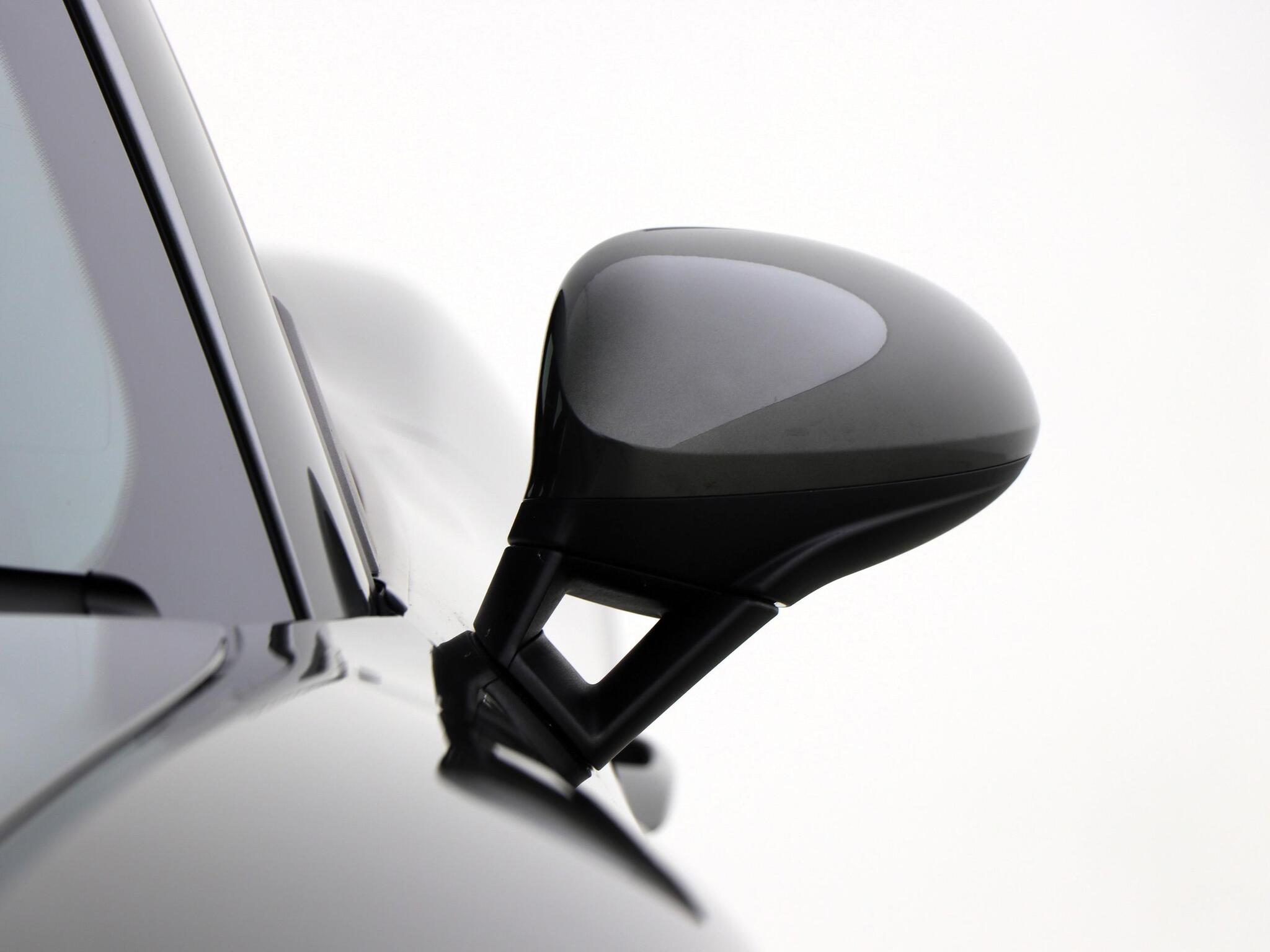 Porsche Cayman view 14