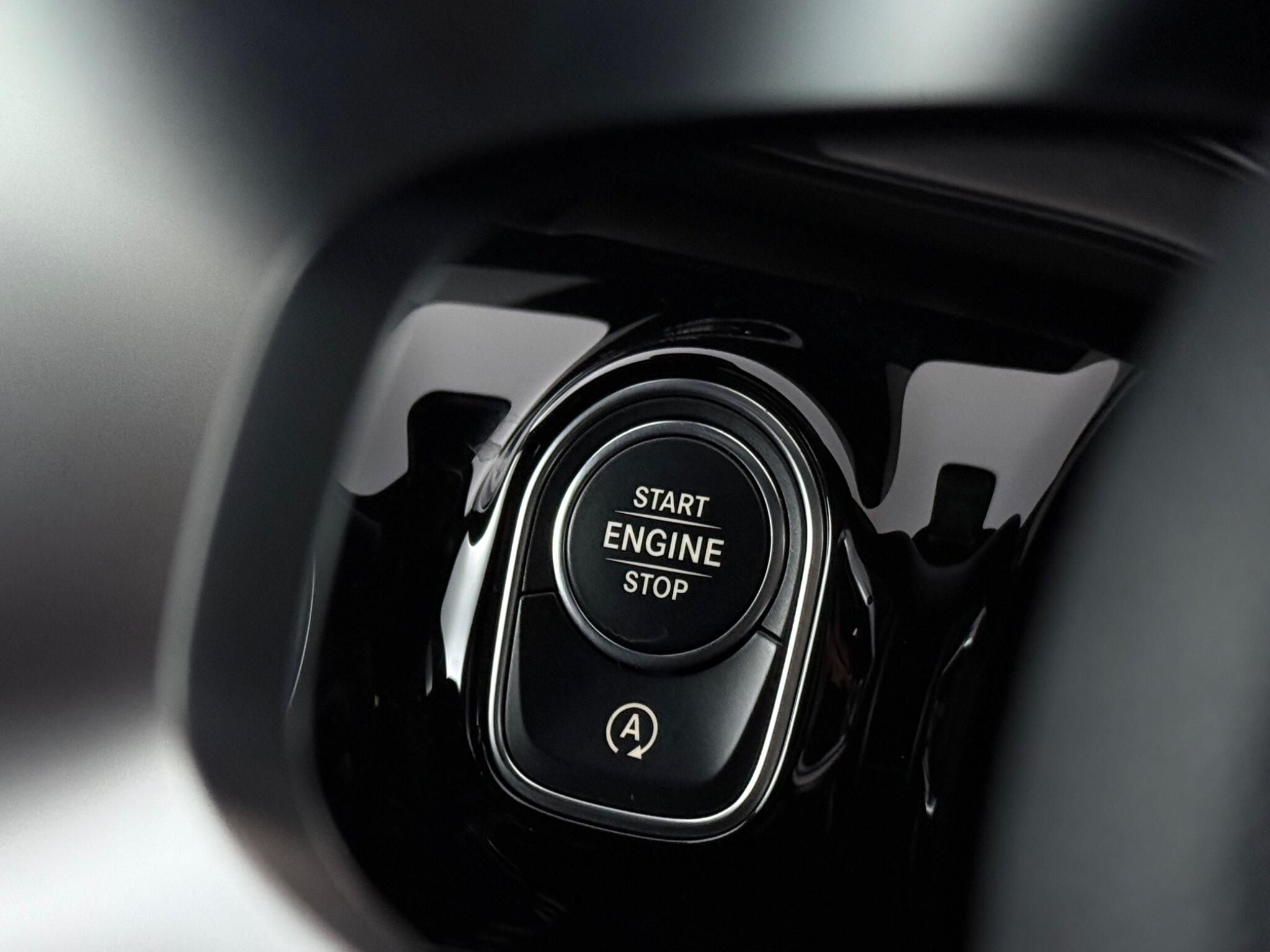 Mercedes-Benz Cla view 14