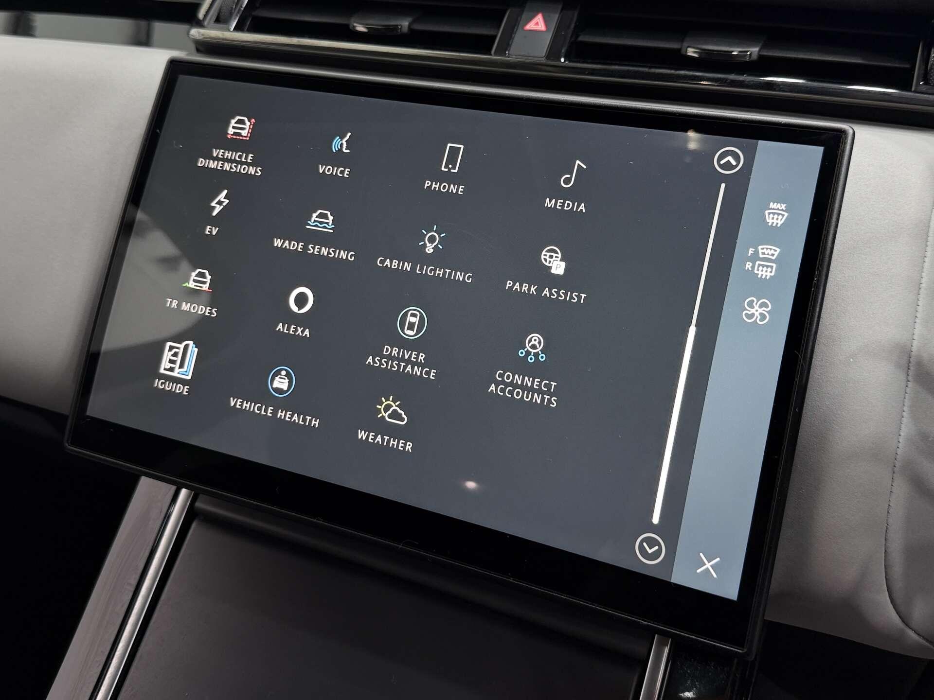 Land Rover Range Rover Velar view 45