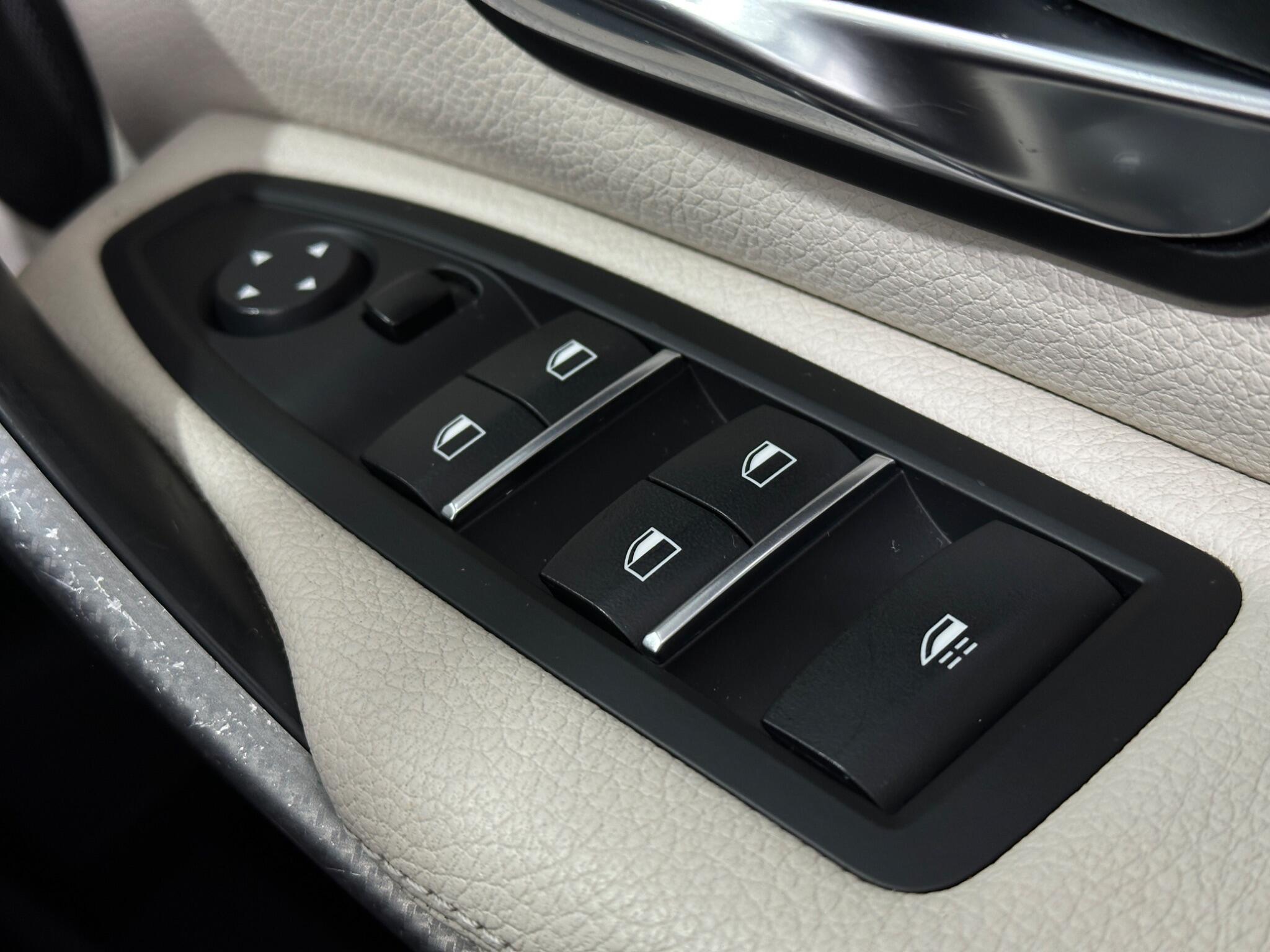 BMW 4 Series view 18
